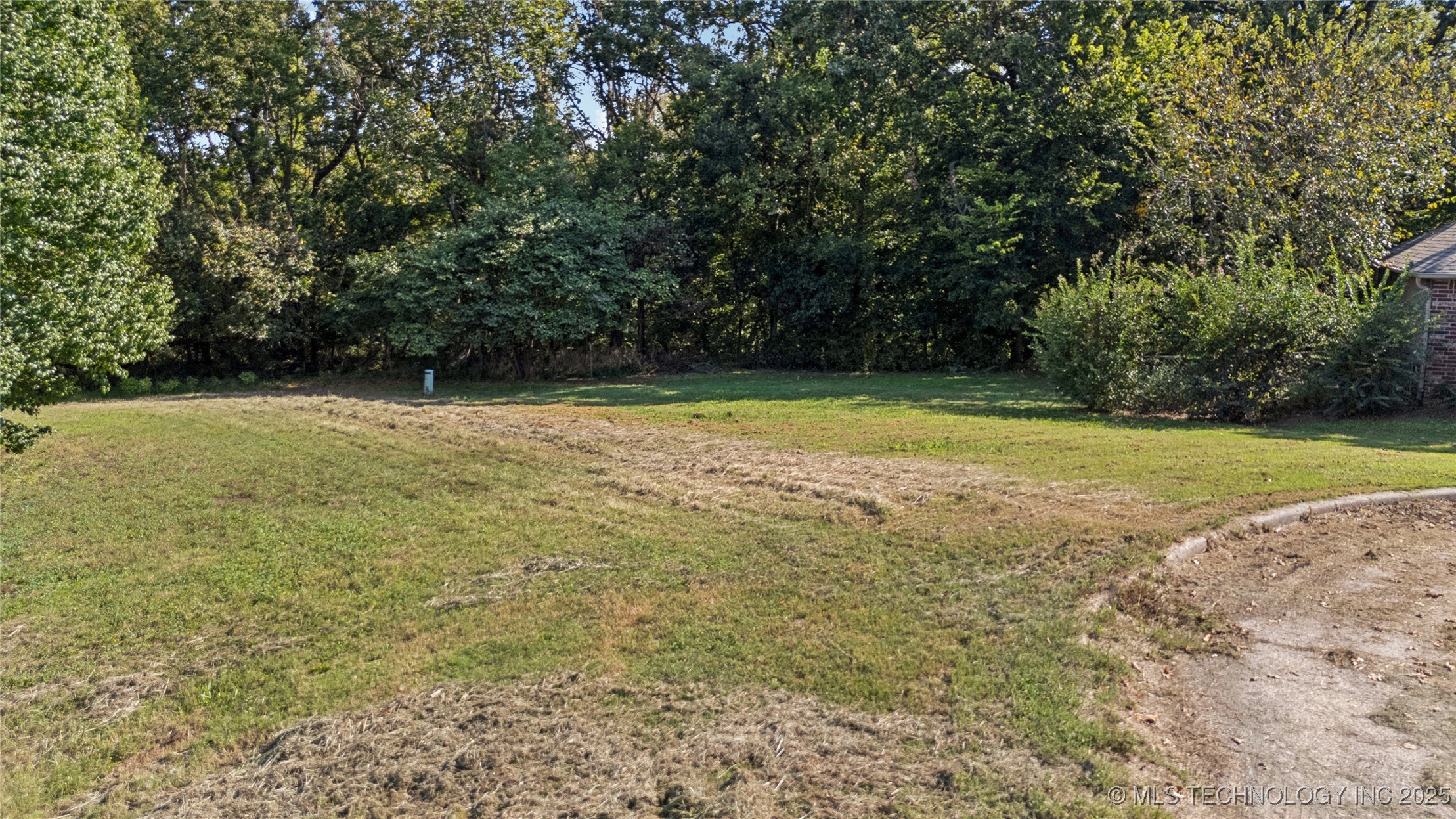 503 Antry Place Property Photo 16