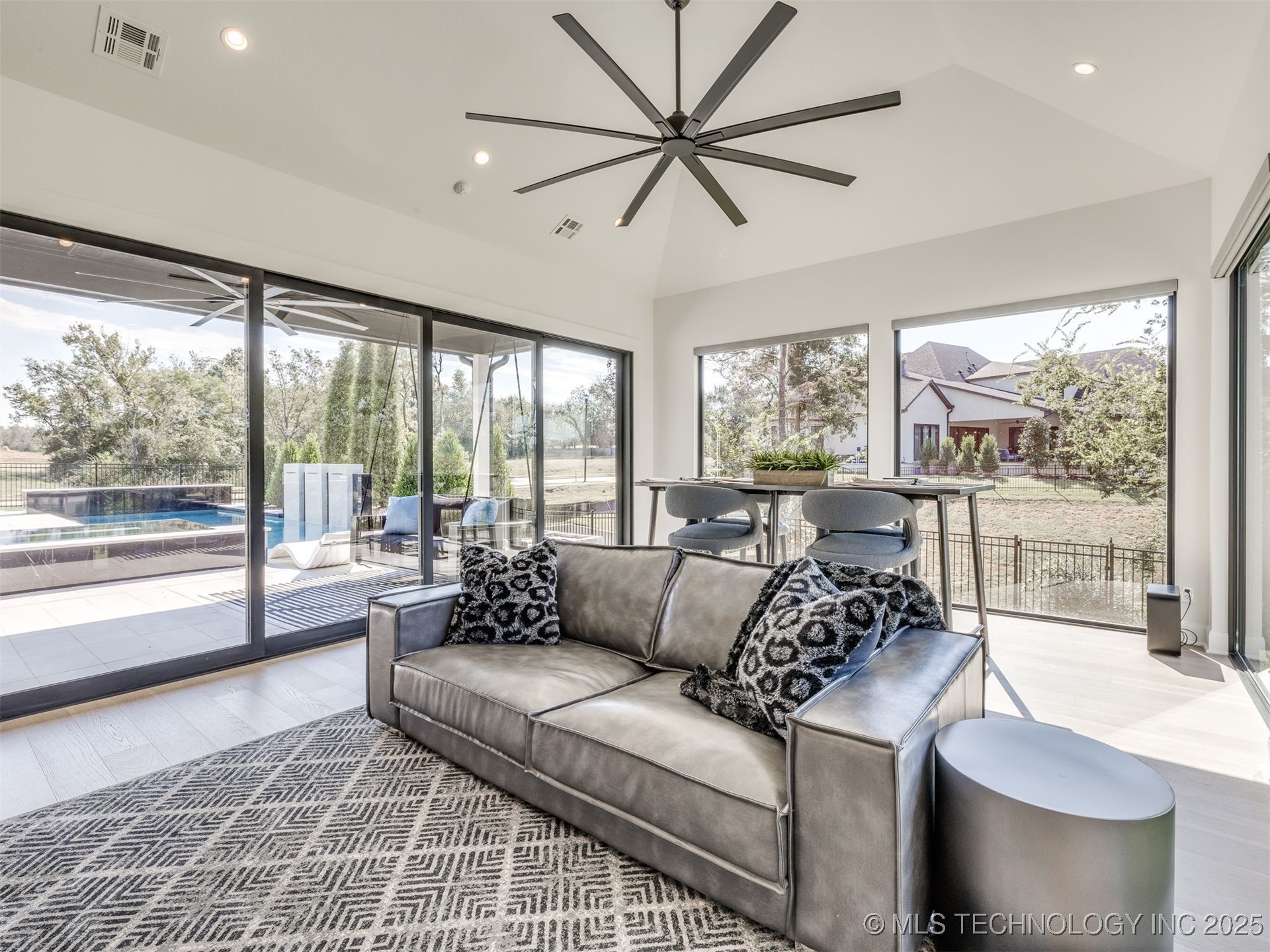 8707 E Elgin Street Property Photo 47