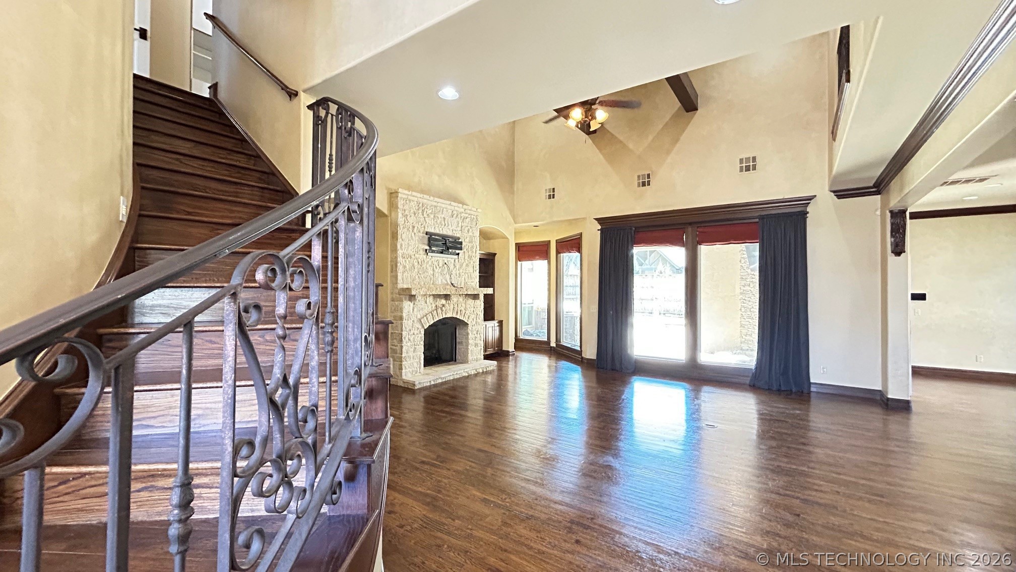 10848 S 95th East Avenue Property Photo 5