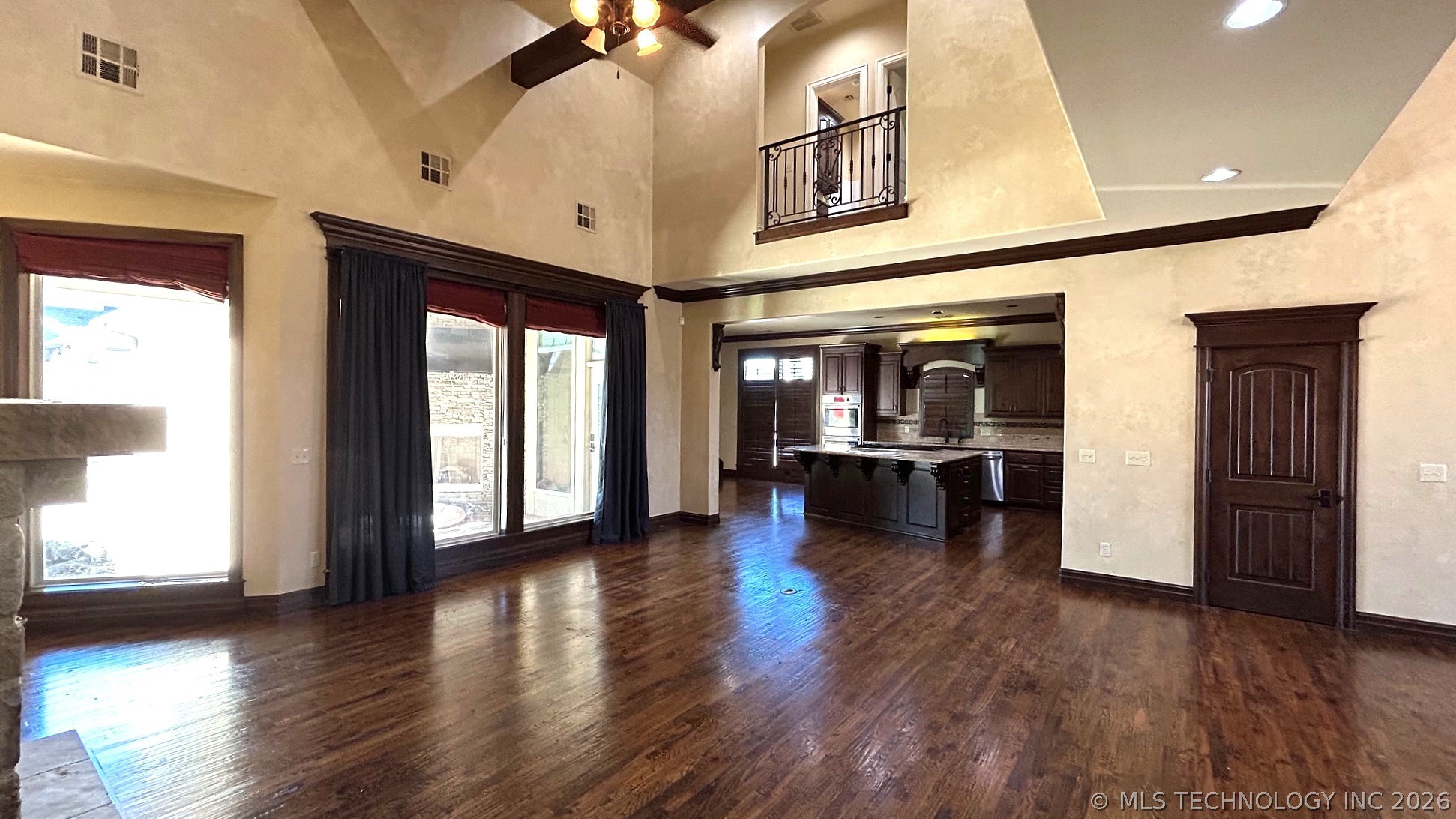 10848 S 95th East Avenue Property Photo 8