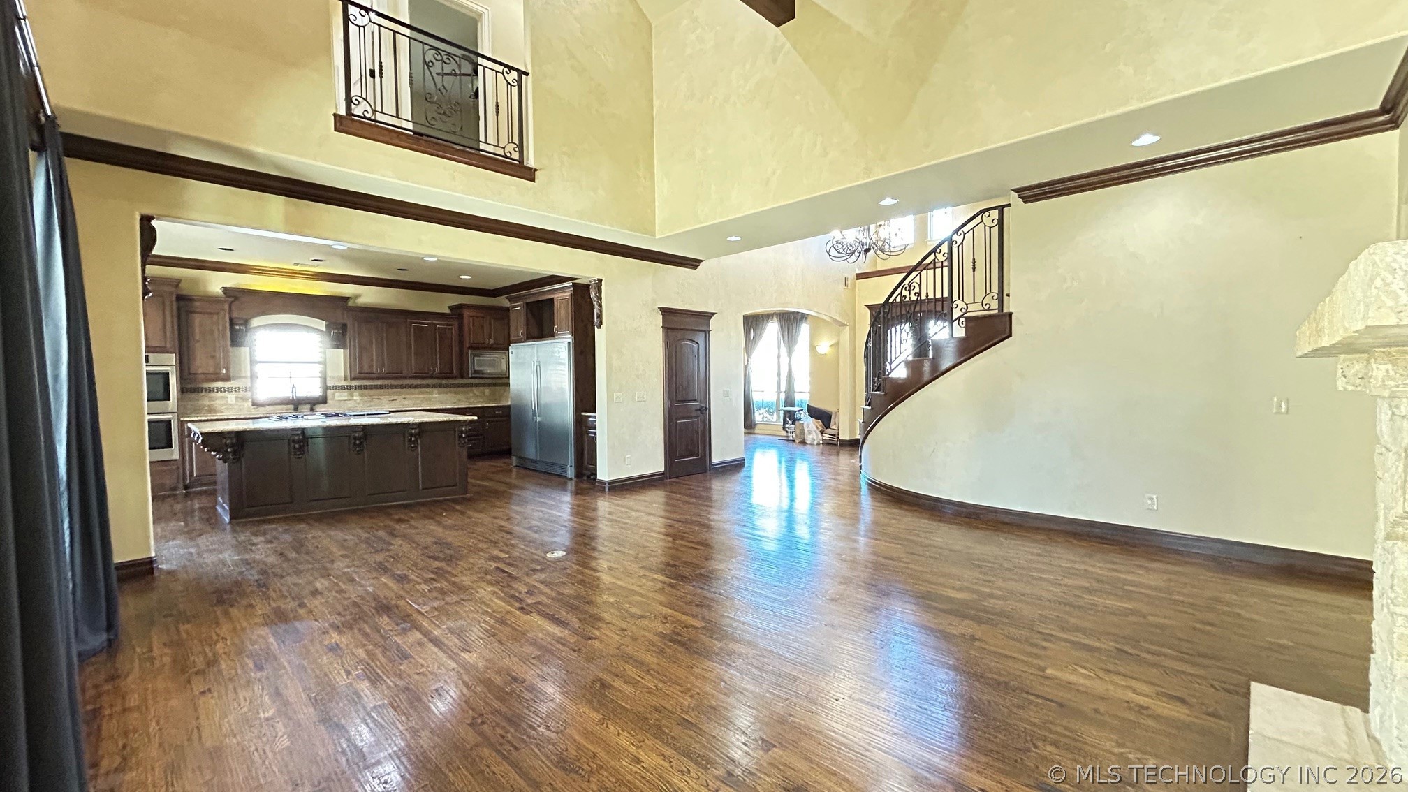 10848 S 95th East Avenue Property Photo 12