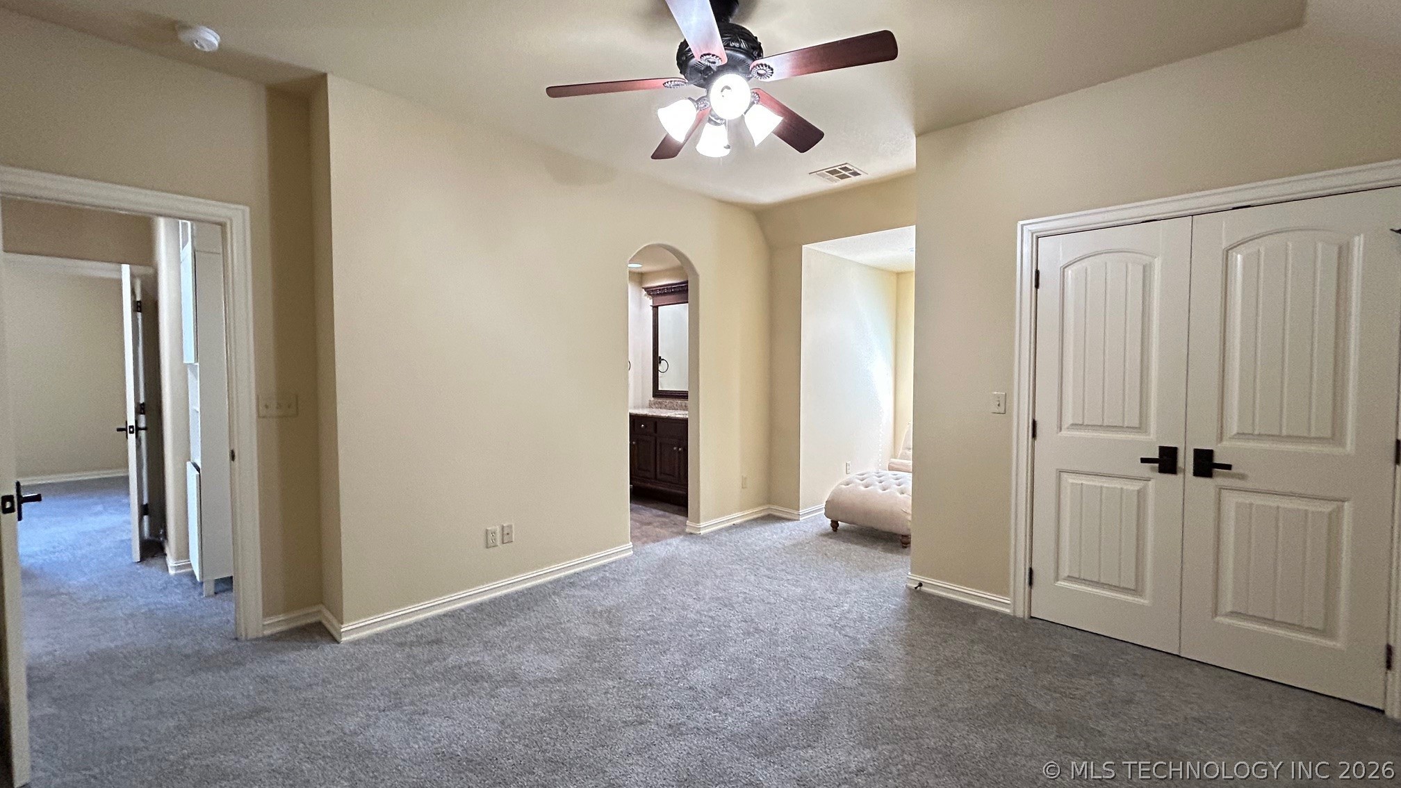 10848 S 95th East Avenue Property Photo 31