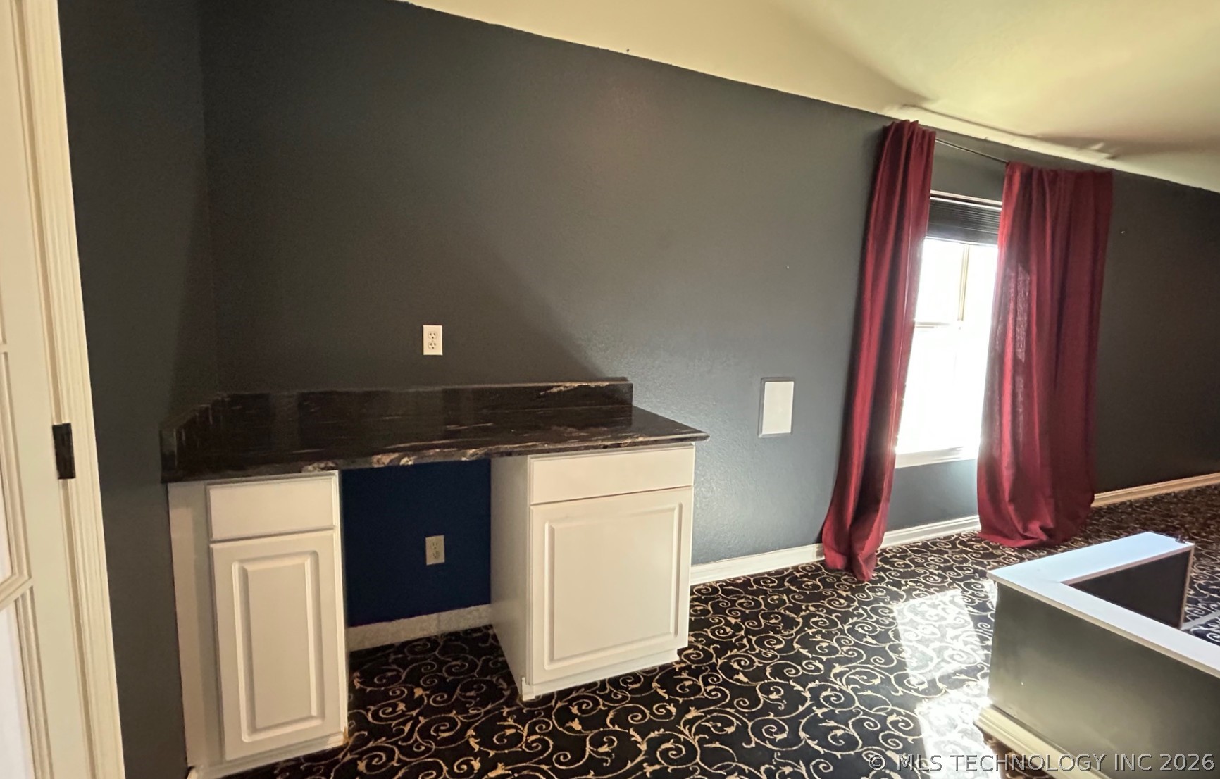 10848 S 95th East Avenue Property Photo 47