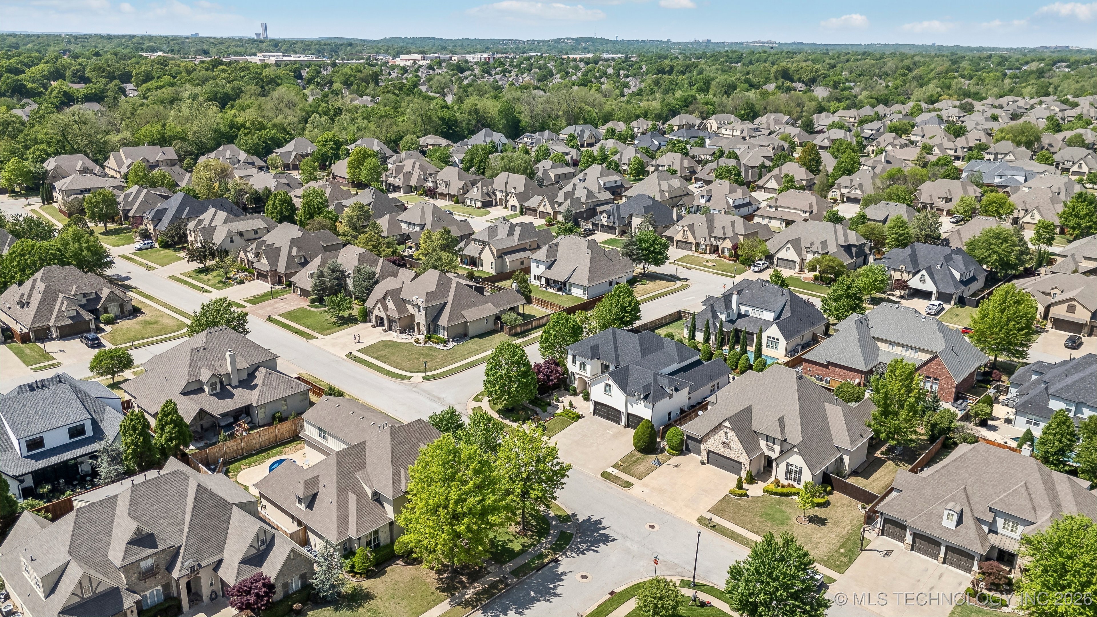 10848 S 95th East Avenue Property Photo 53