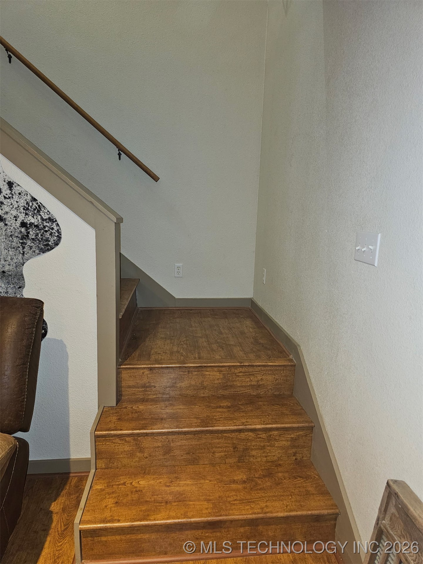 203 E Red Oak Drive Property Photo 10