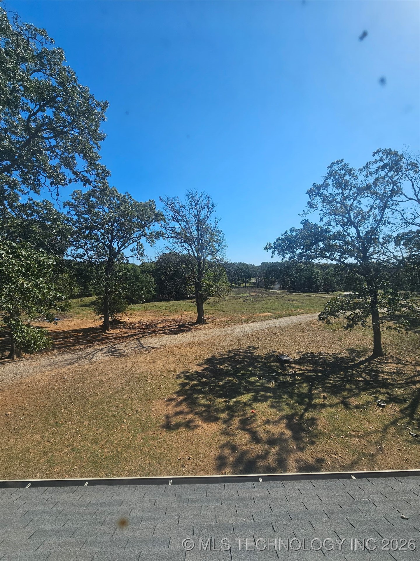 203 E Red Oak Drive Property Photo 13