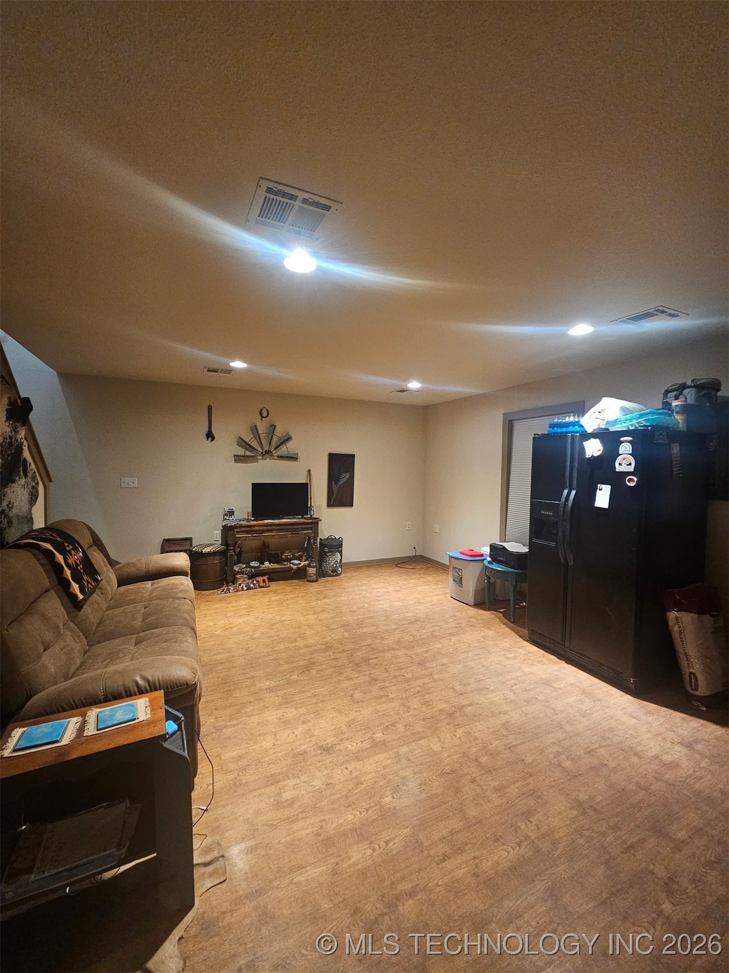 203 E Red Oak Drive Property Photo 16