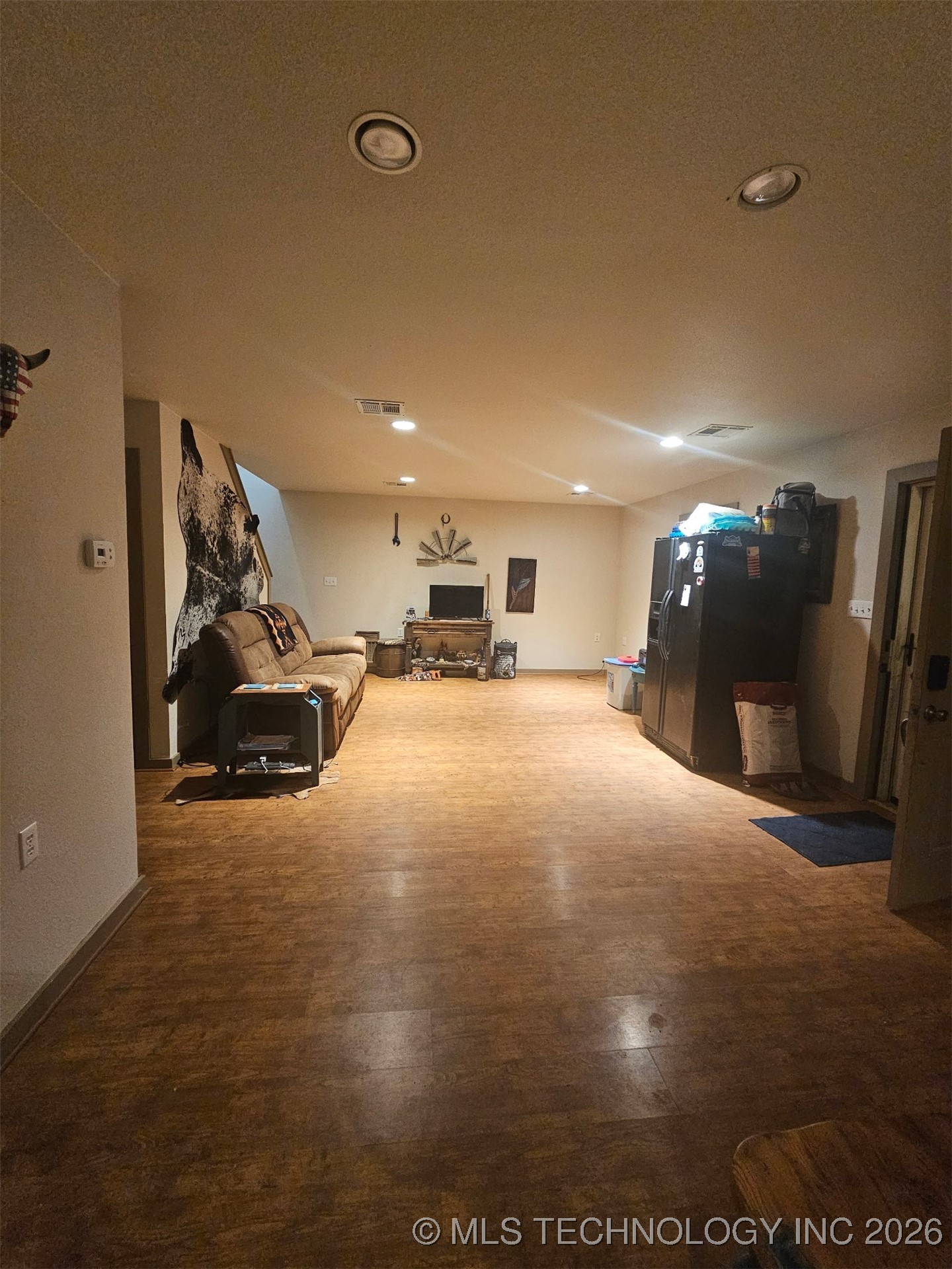 203 E Red Oak Drive Property Photo 17