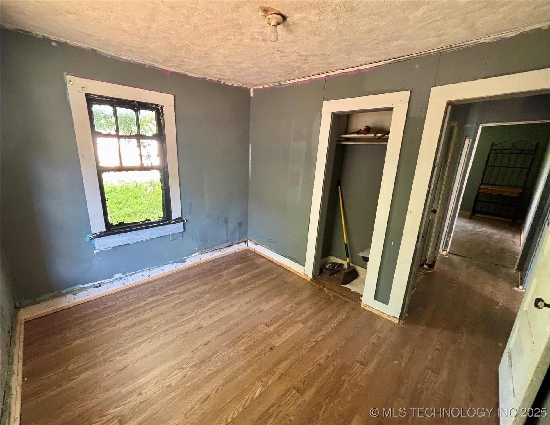 129 4th Property Photo 9