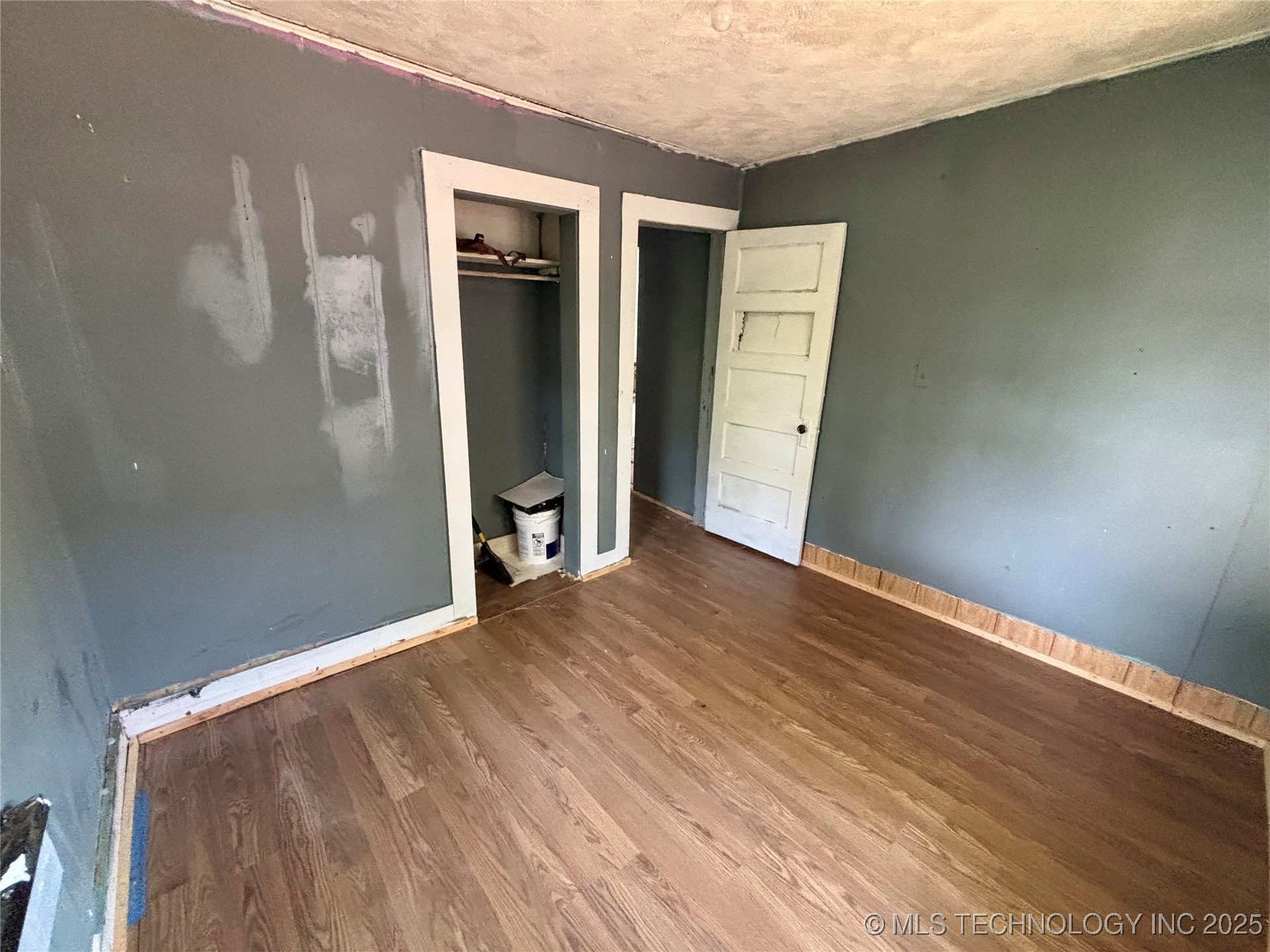 129 4th Property Photo 11