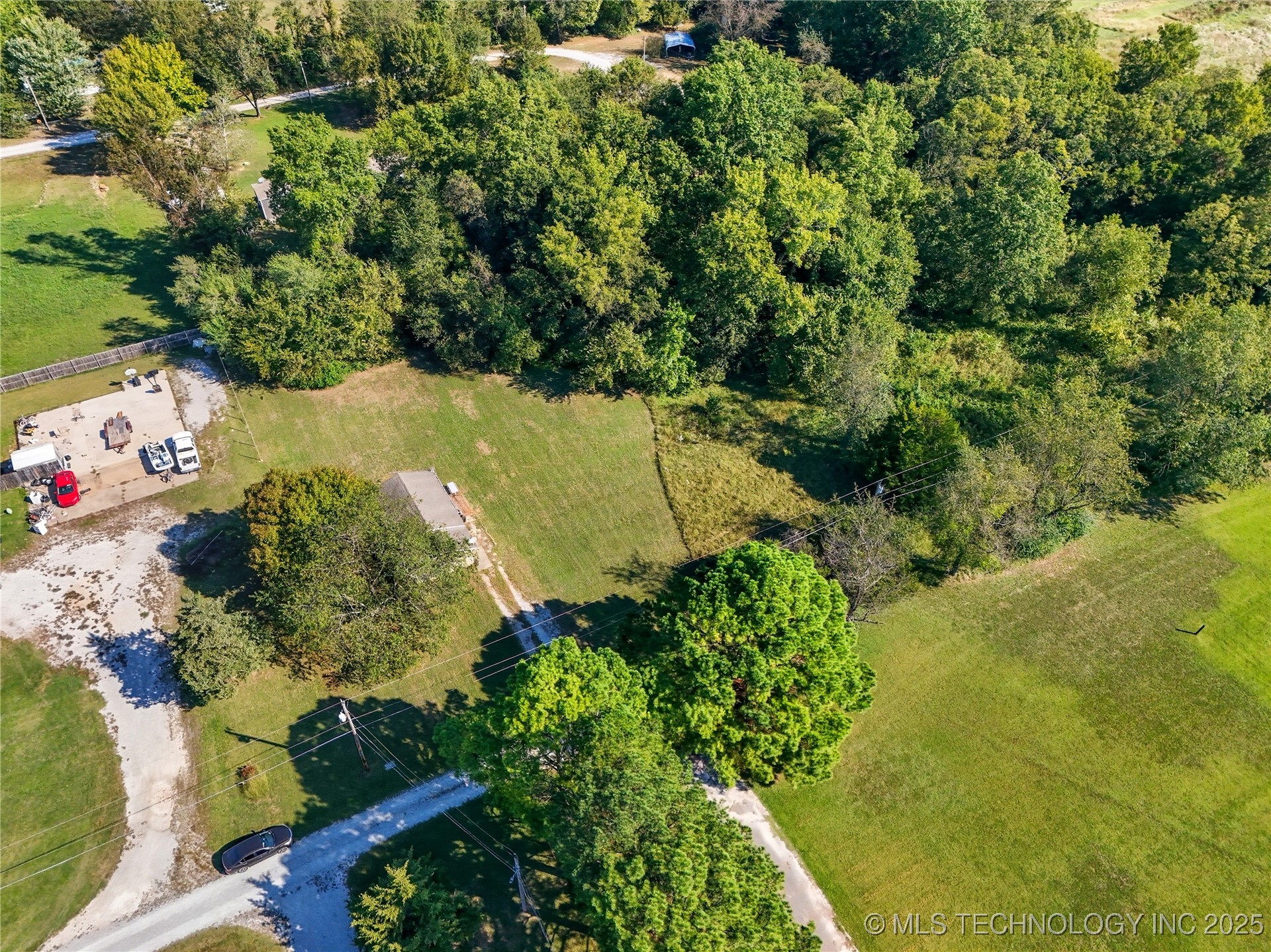 63176 E 282 Road Property Photo 11