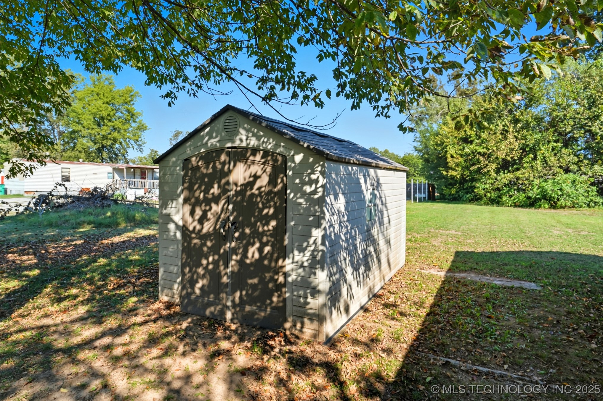 63176 E 282 Road Property Photo 16