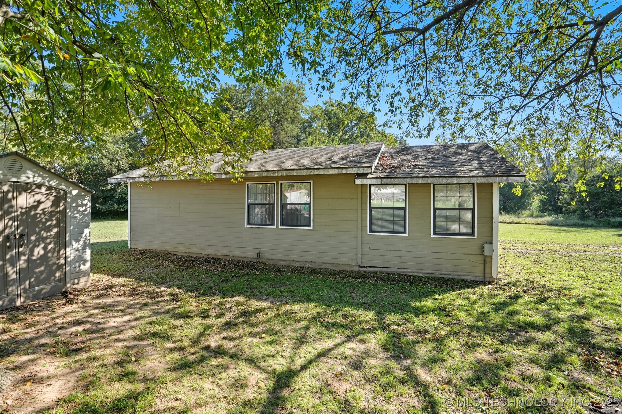 63176 E 282 Road Property Photo 17
