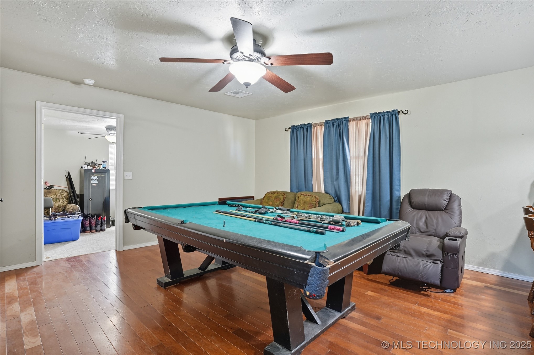 63176 E 282 Road Property Photo 24