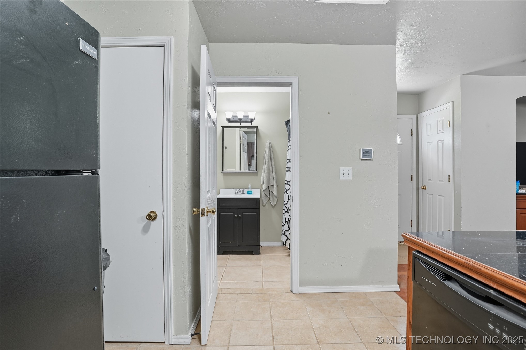 63176 E 282 Road Property Photo 35