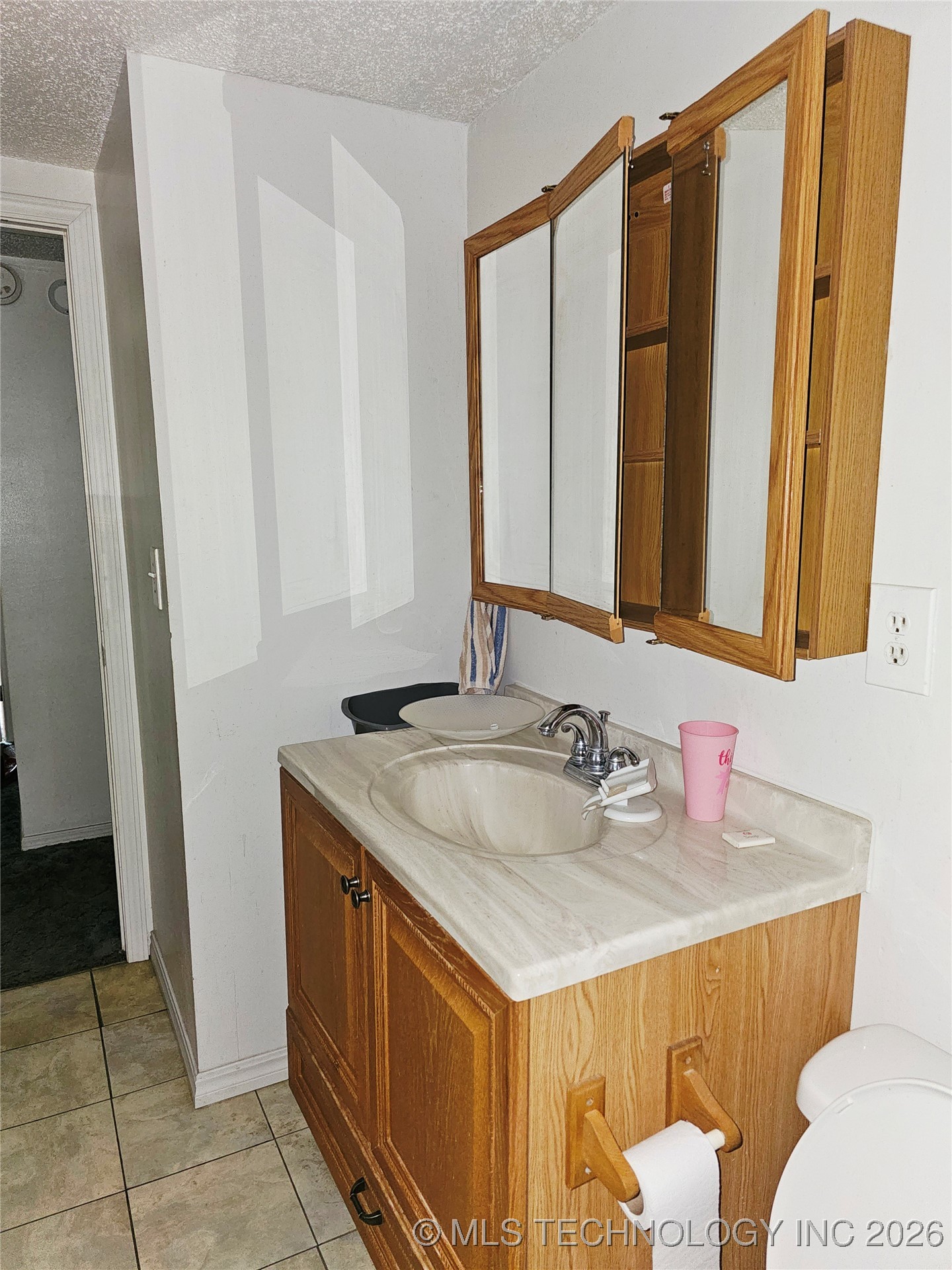 9212 S 443 Road Property Photo 15