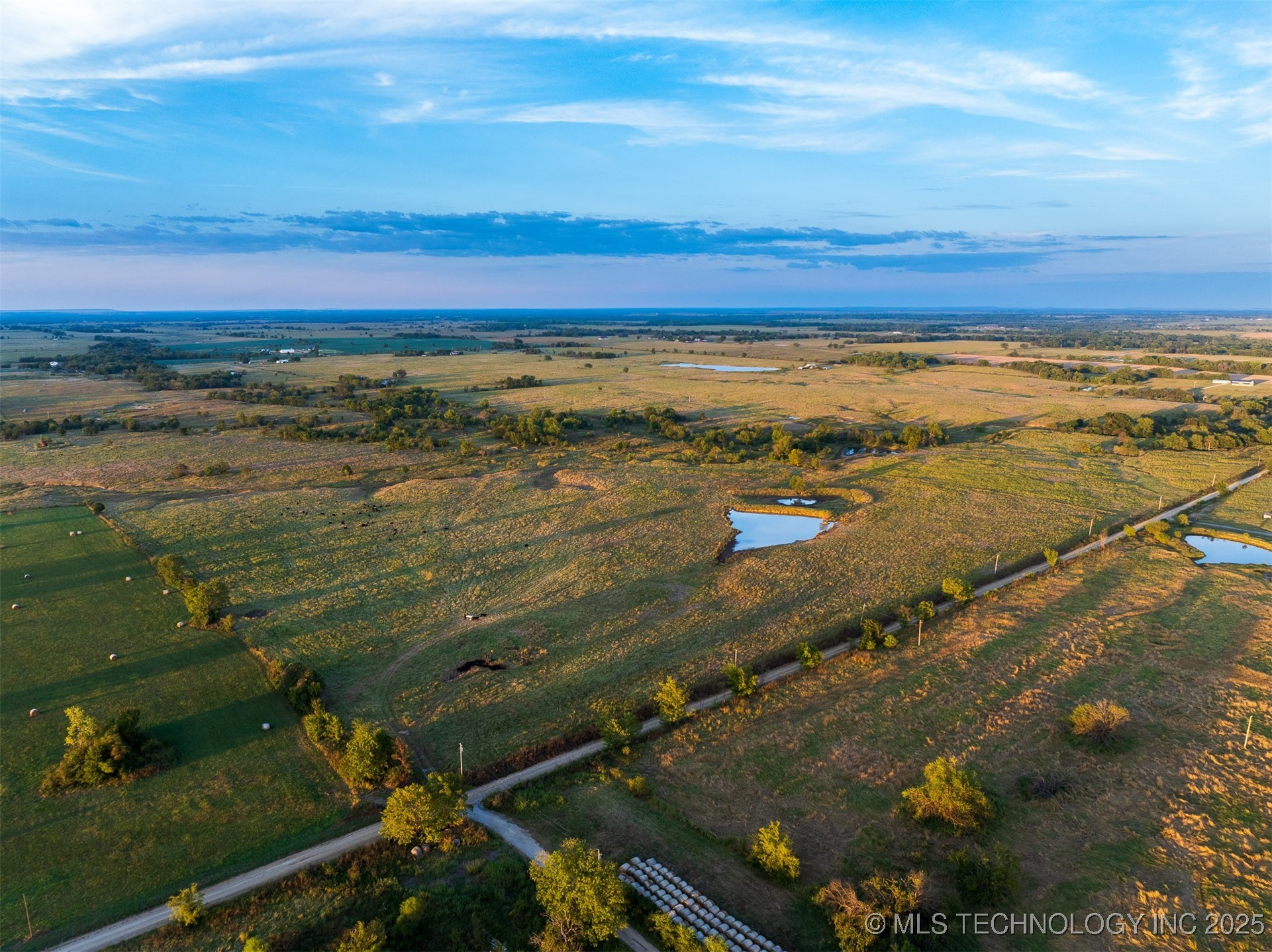 1 Ash Road Property Photo 8