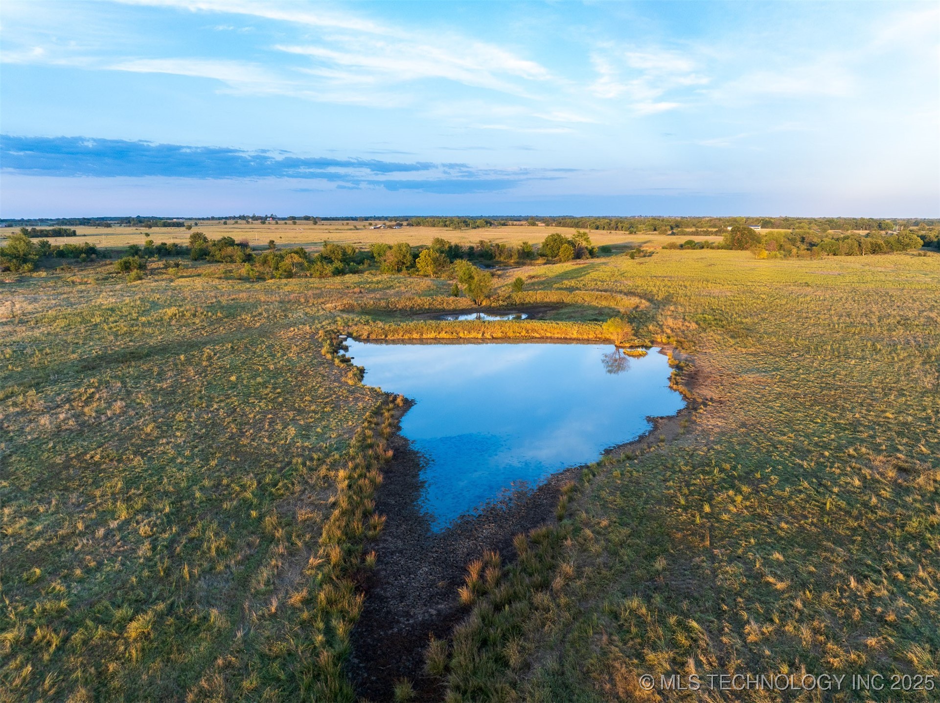 1 Ash Road Property Photo 17