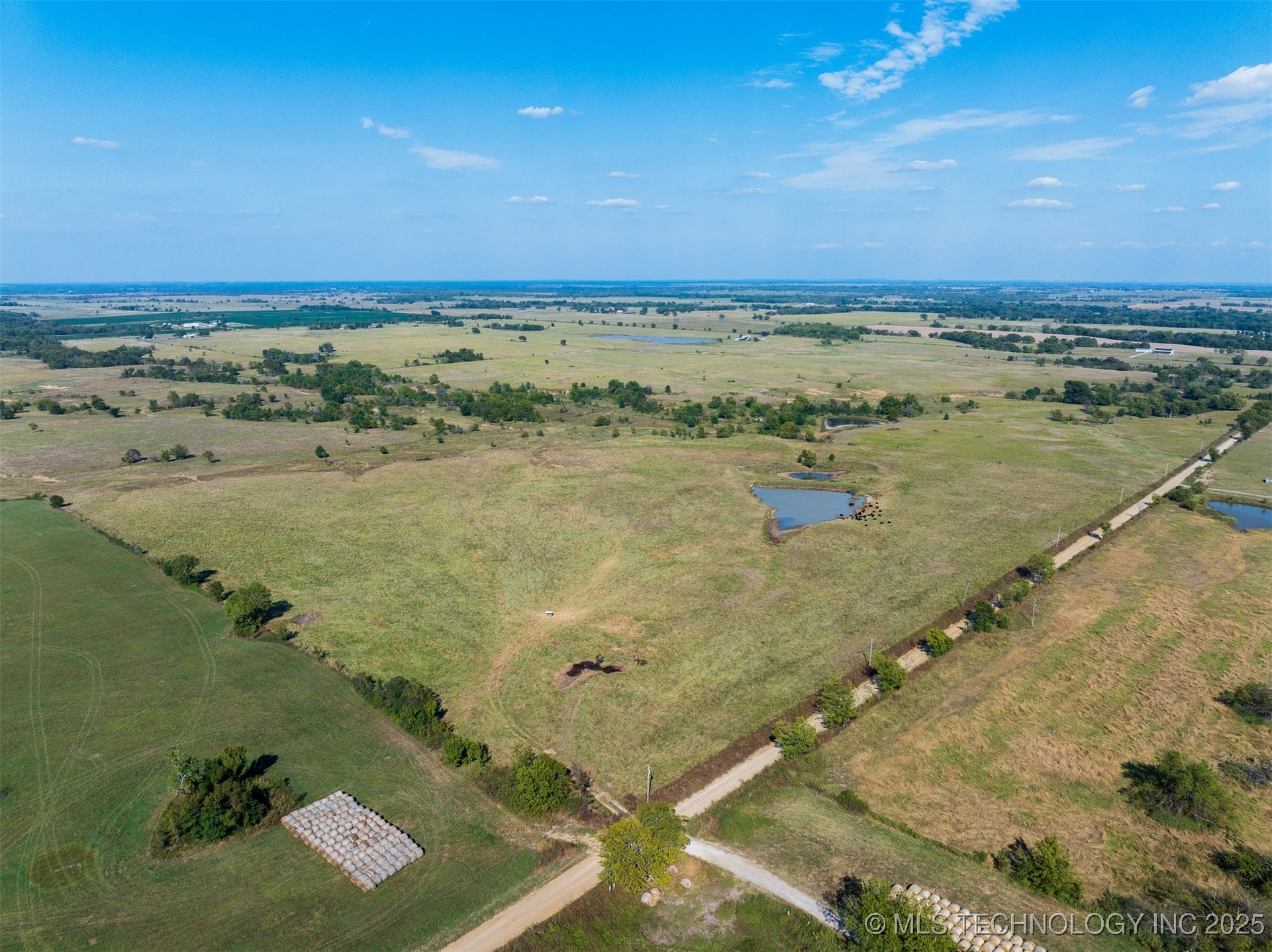 1 Ash Road Property Photo 32