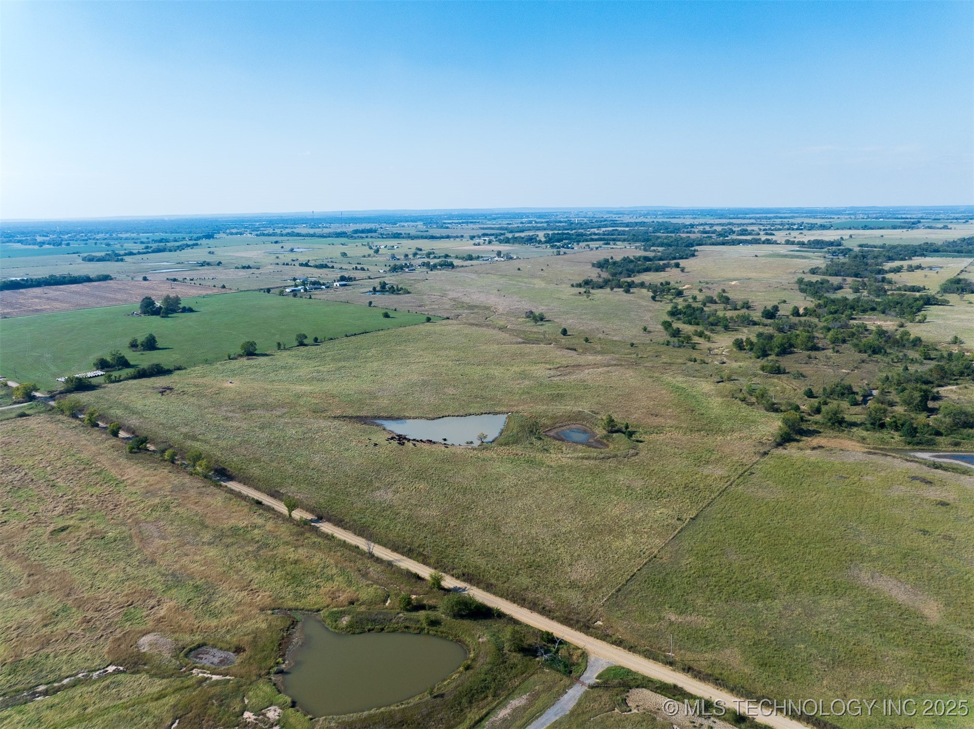 1 Ash Road Property Photo 37