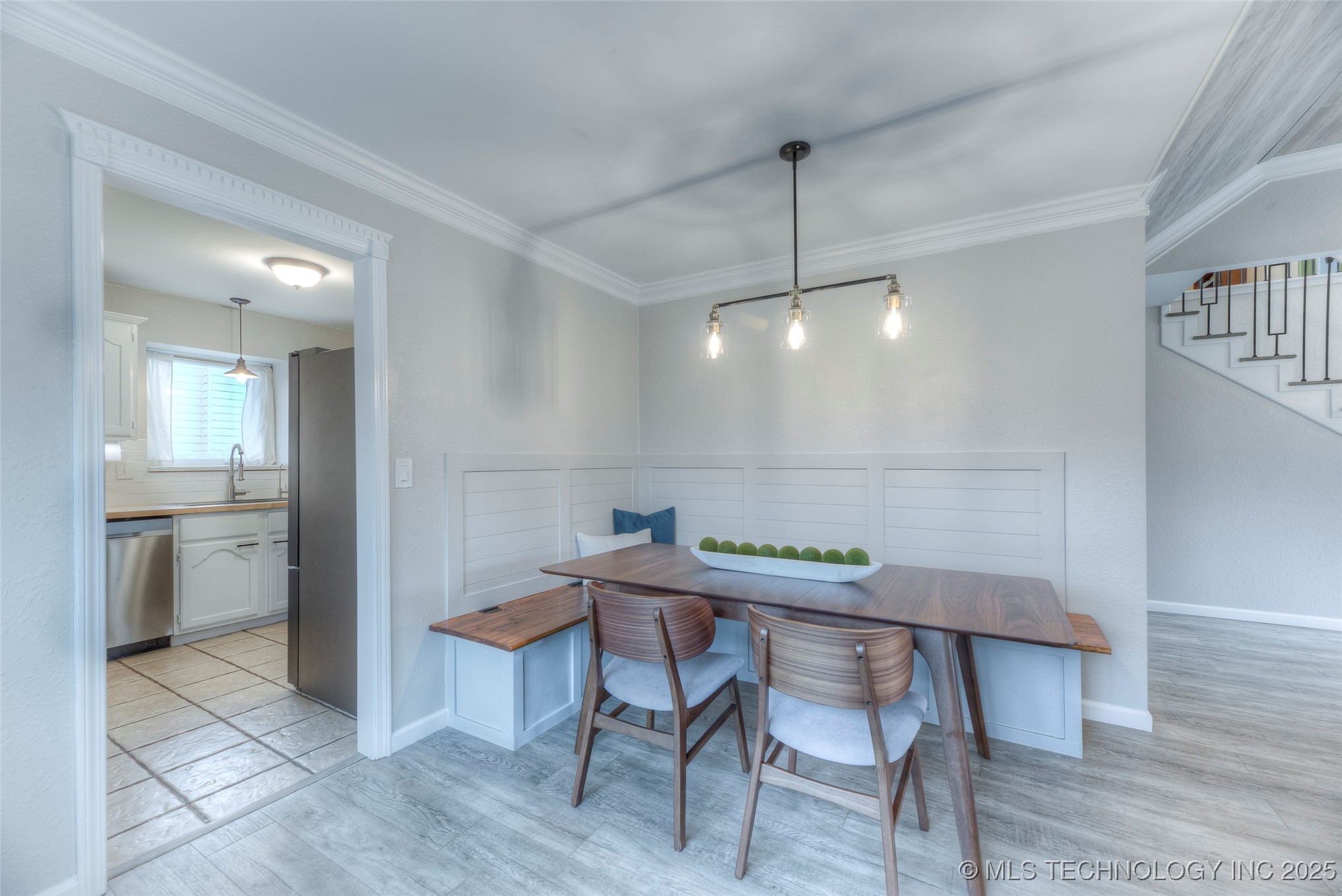 2008 W Dallas Street Property Photo 6