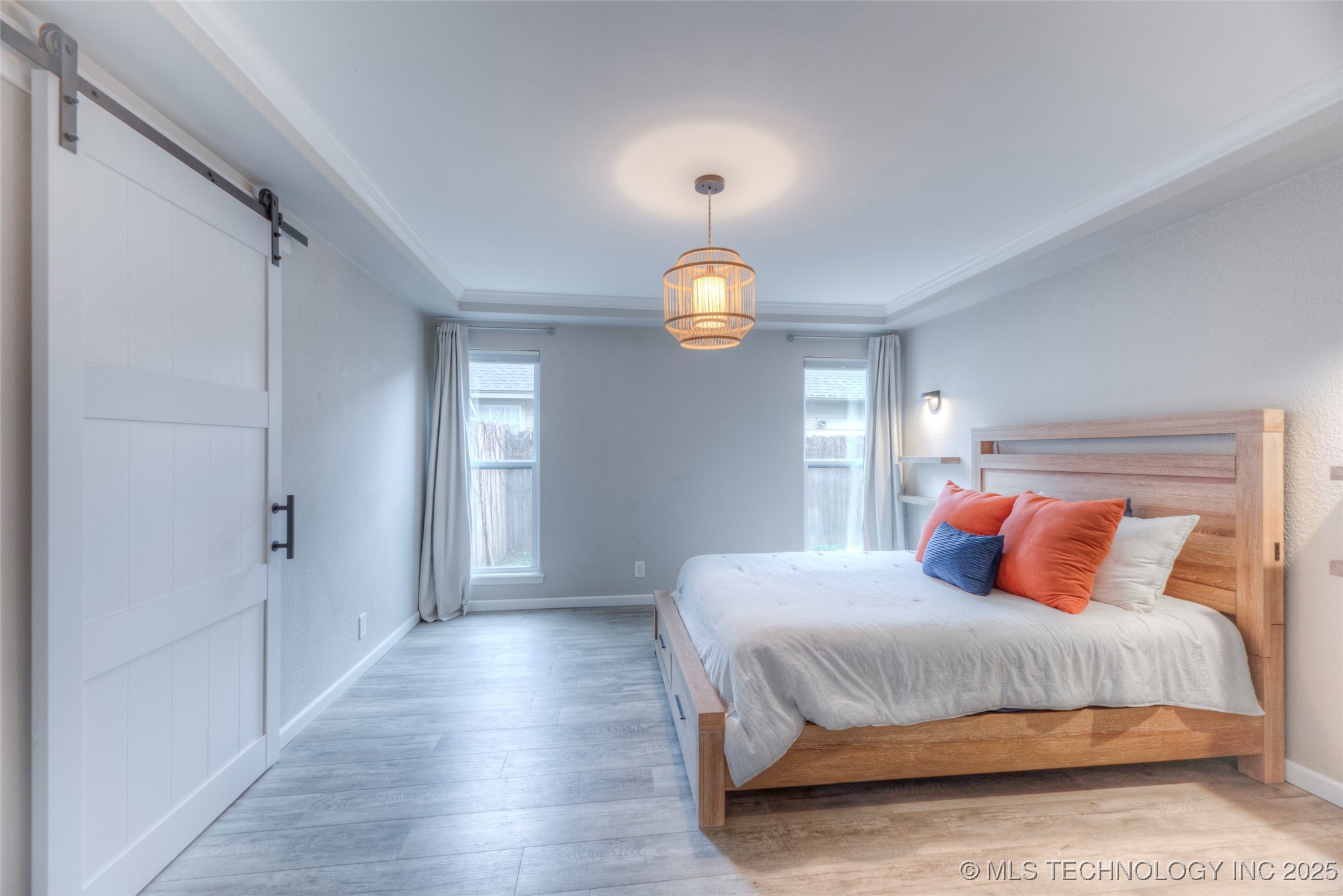 2008 W Dallas Street Property Photo 18