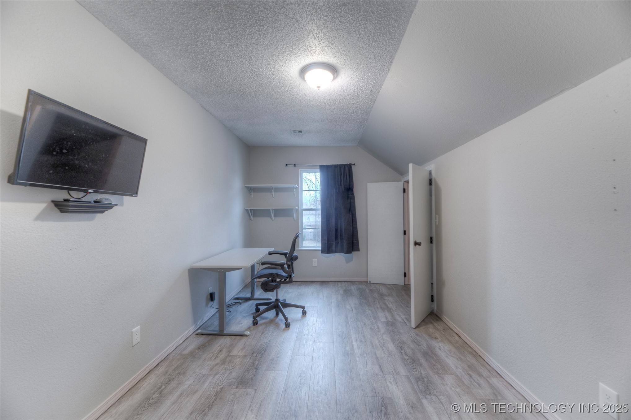 2008 W Dallas Street Property Photo 28