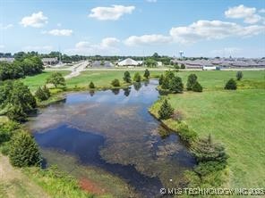 Hwy 60 Road Property Photo 5