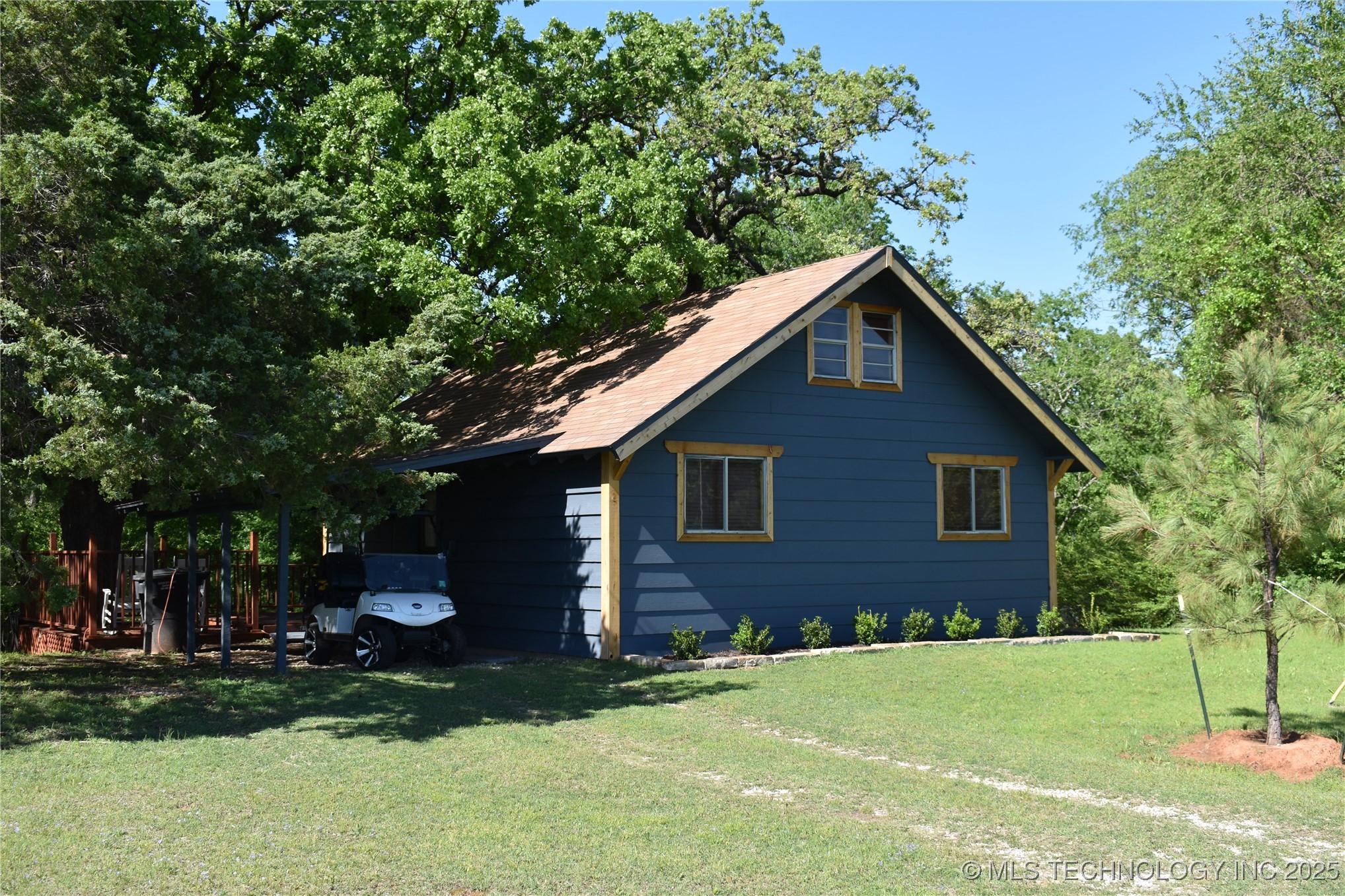 4 Canadian Drive Property Photo 1