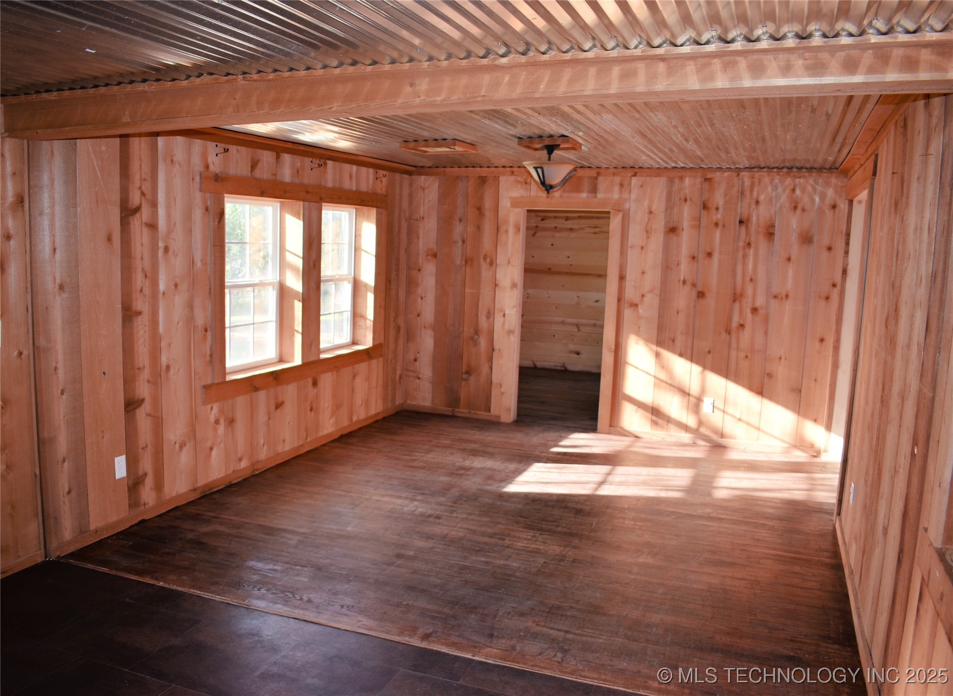 412098 E 1920 Road Property Photo 18