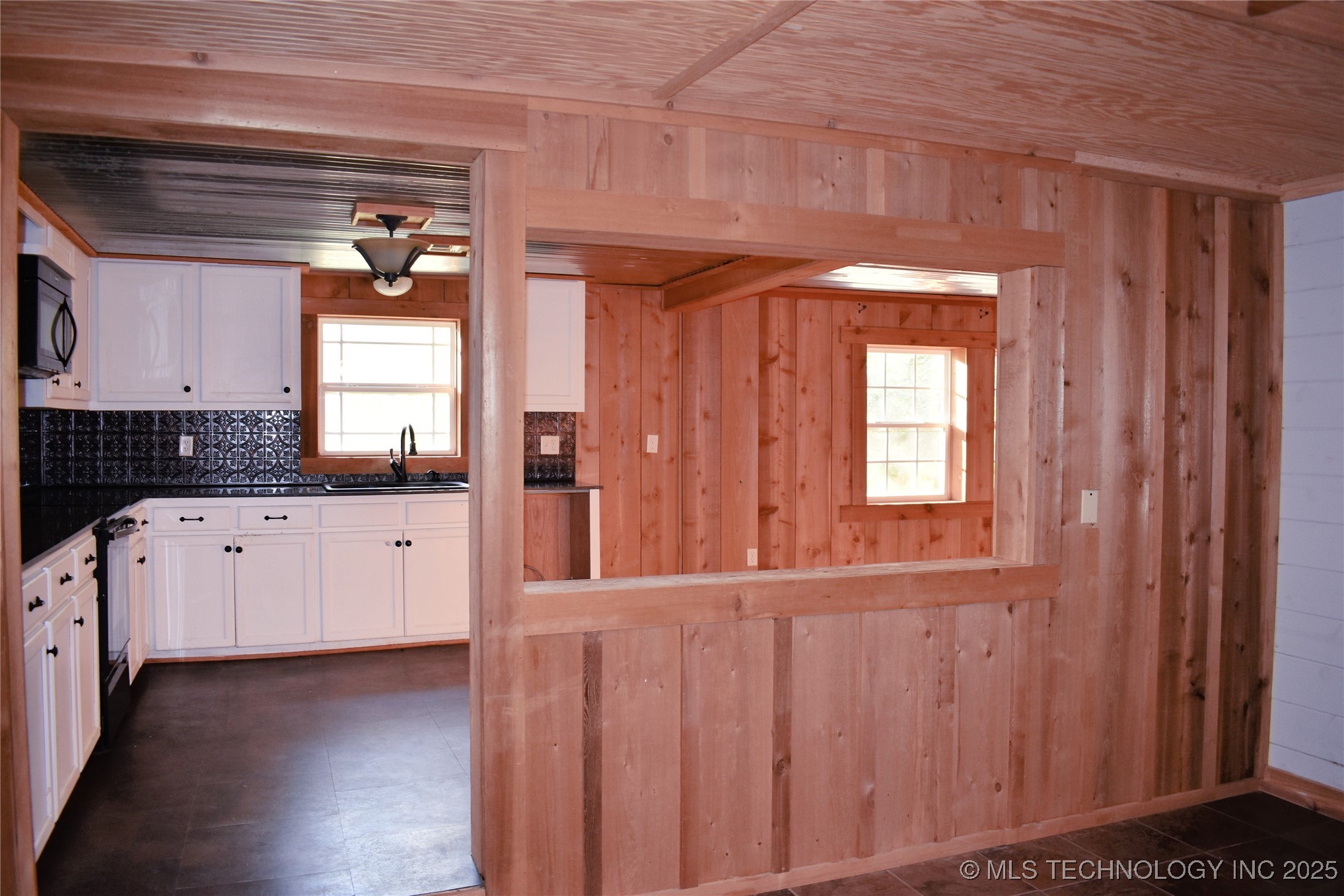 412098 E 1920 Road Property Photo 23