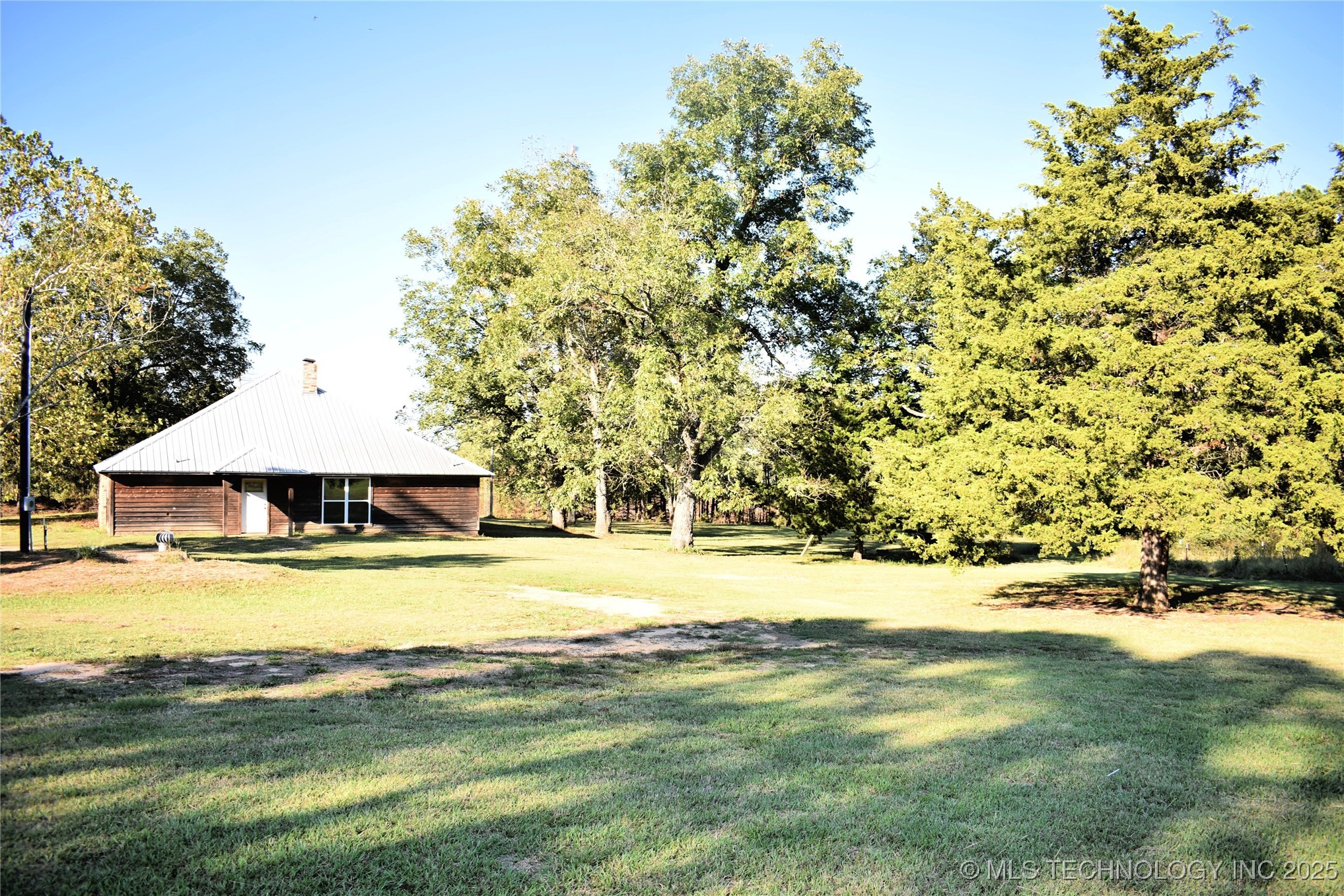 412098 E 1920 Road Property Photo 43