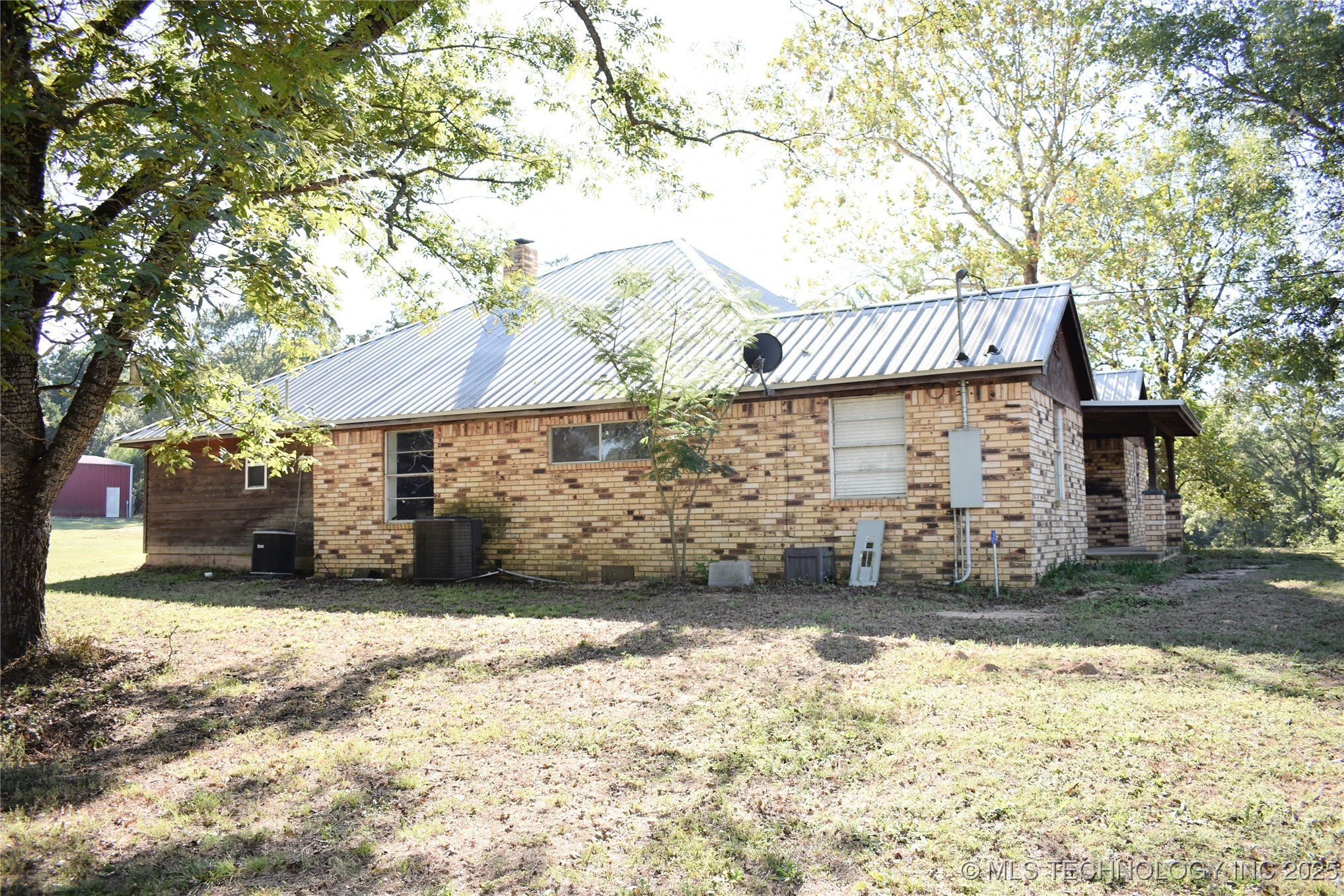 412098 E 1920 Road Property Photo 46