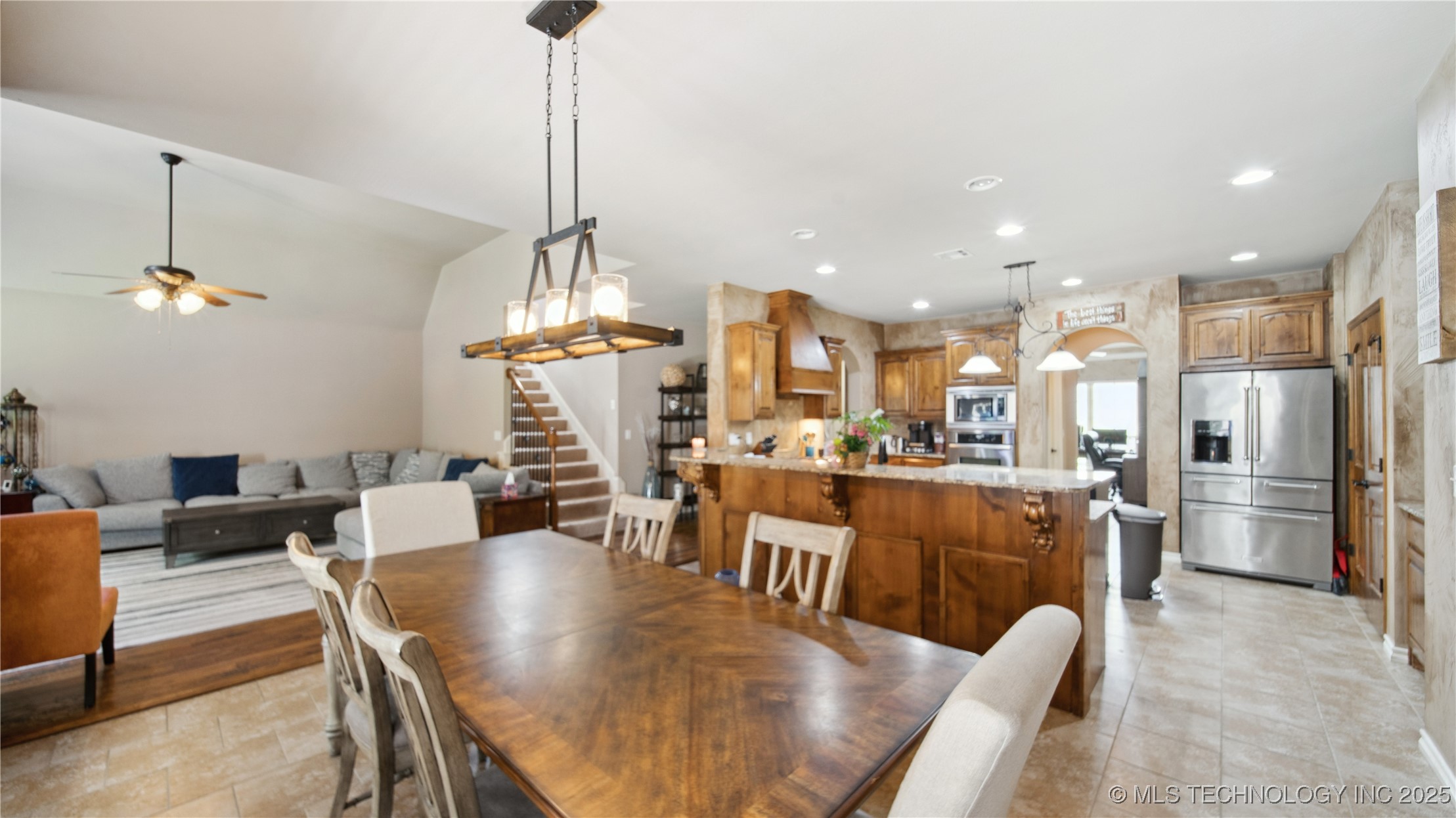 14338 S Hudson Avenue Property Photo 9