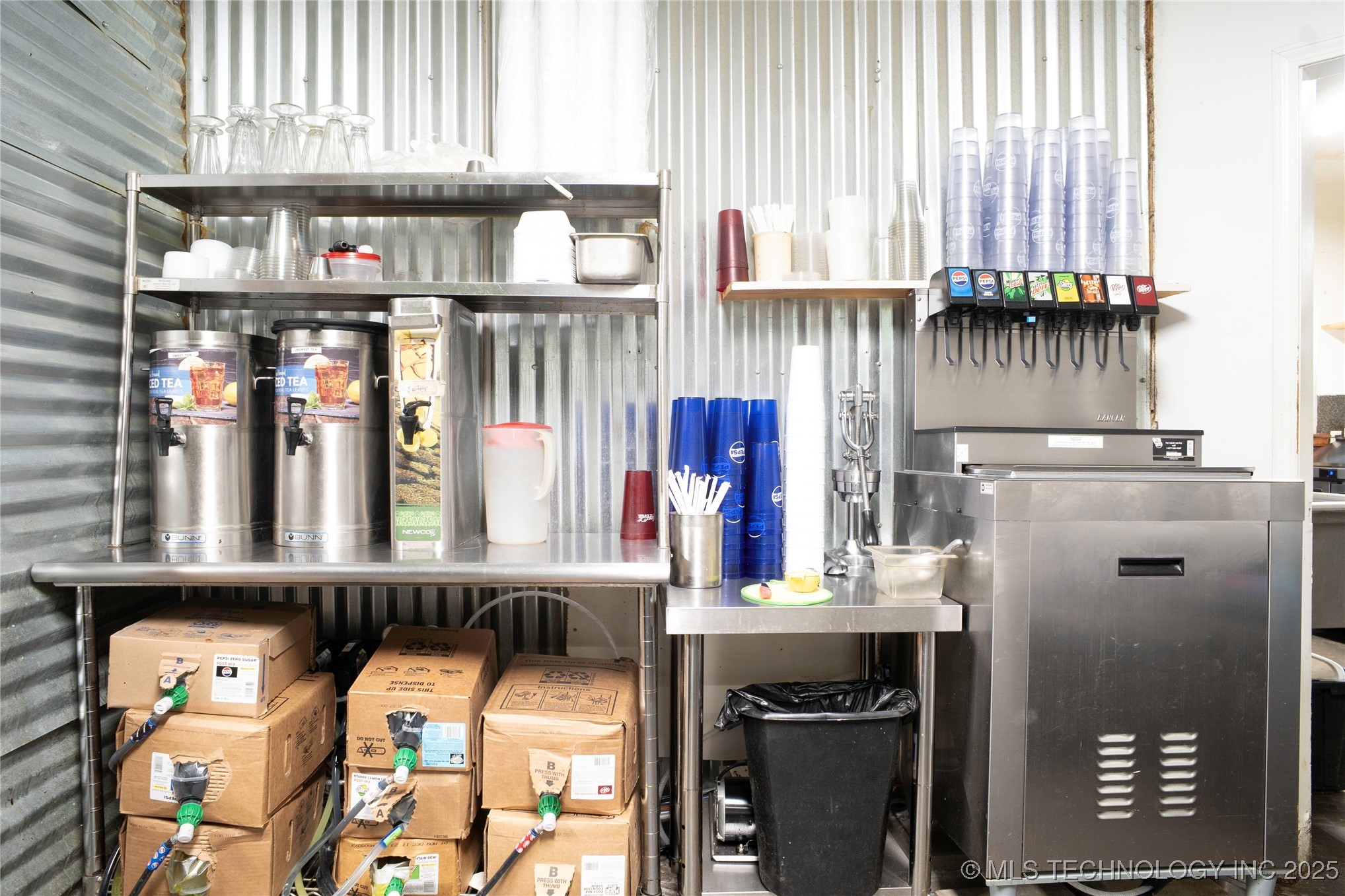 905 W Blackjack Street Property Photo 13