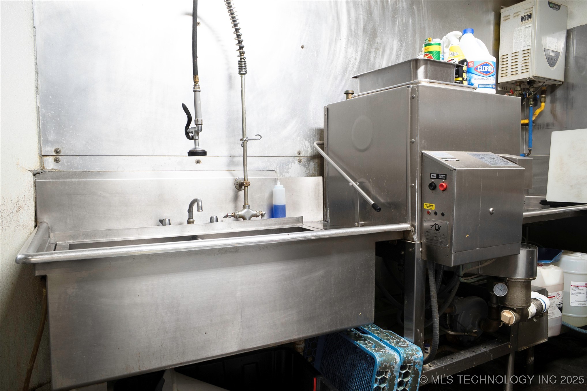 905 W Blackjack Street Property Photo 15