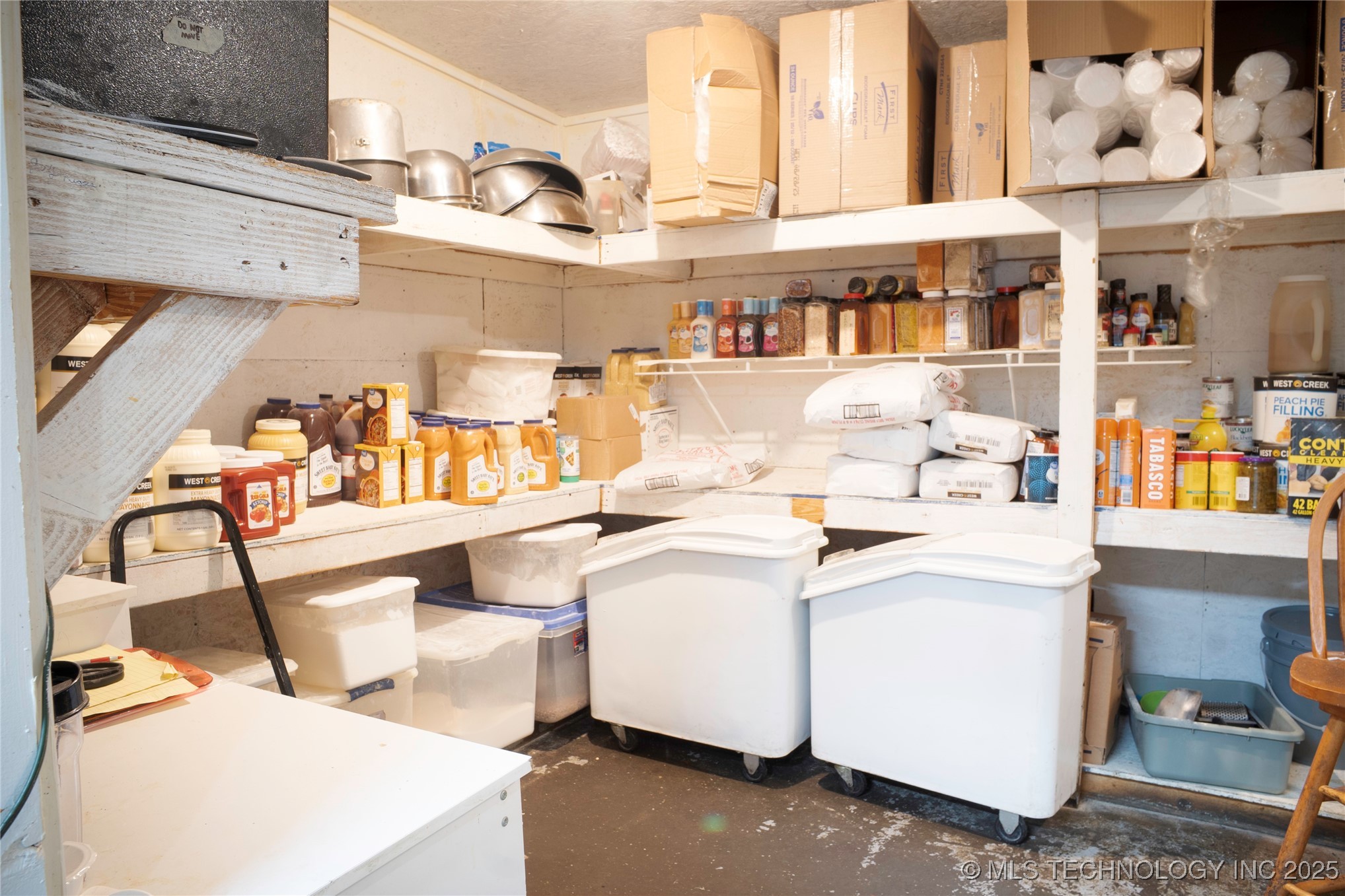 905 W Blackjack Street Property Photo 24