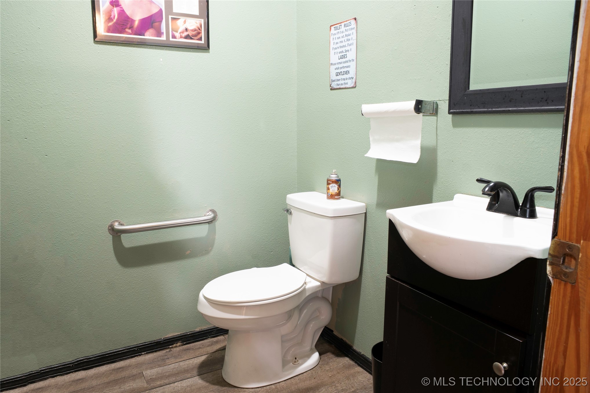 905 W Blackjack Street Property Photo 30