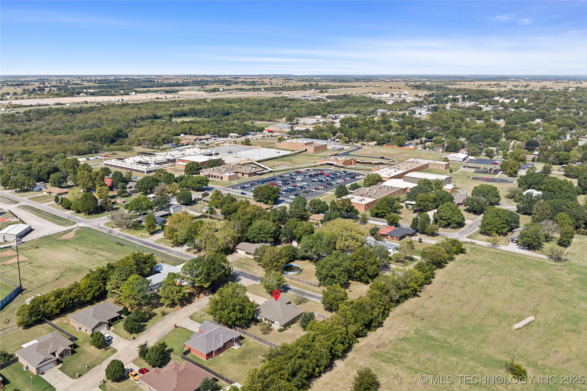 501 Mayall Property Photo 38