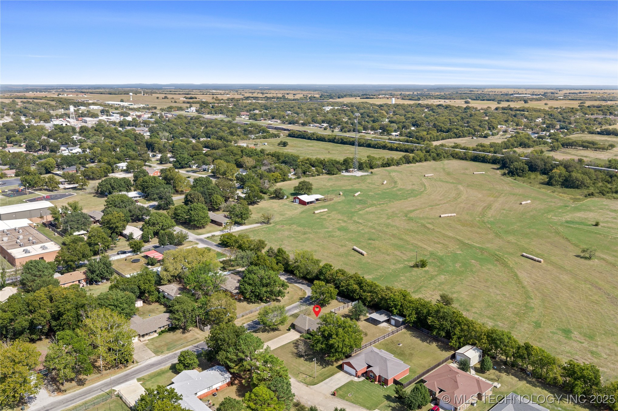 501 Mayall Property Photo 39