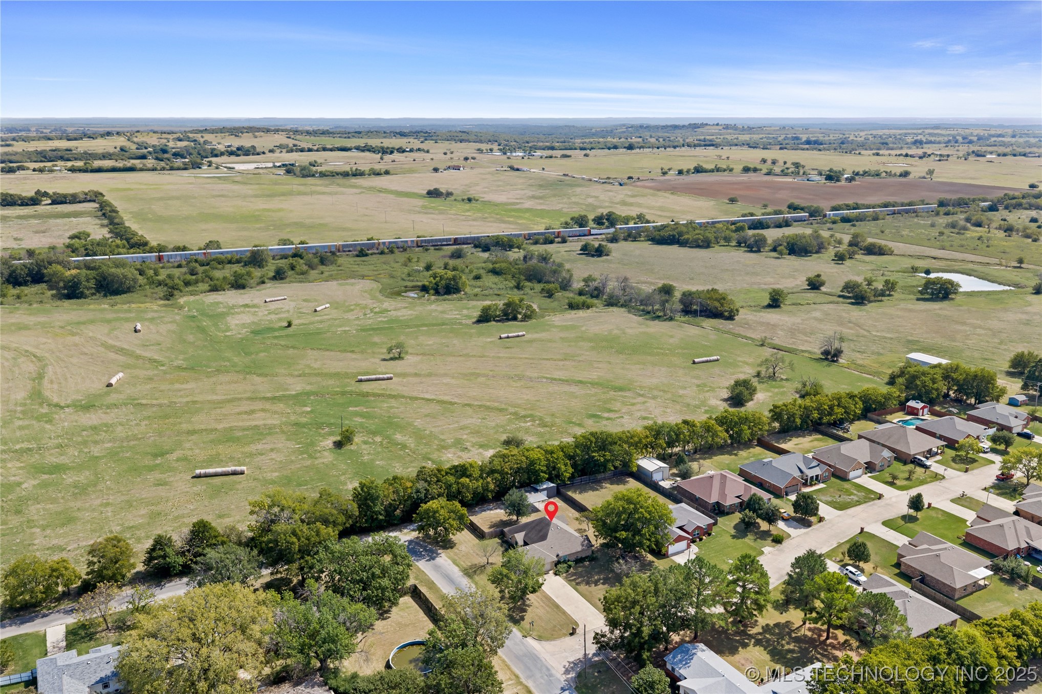 501 Mayall Property Photo 40