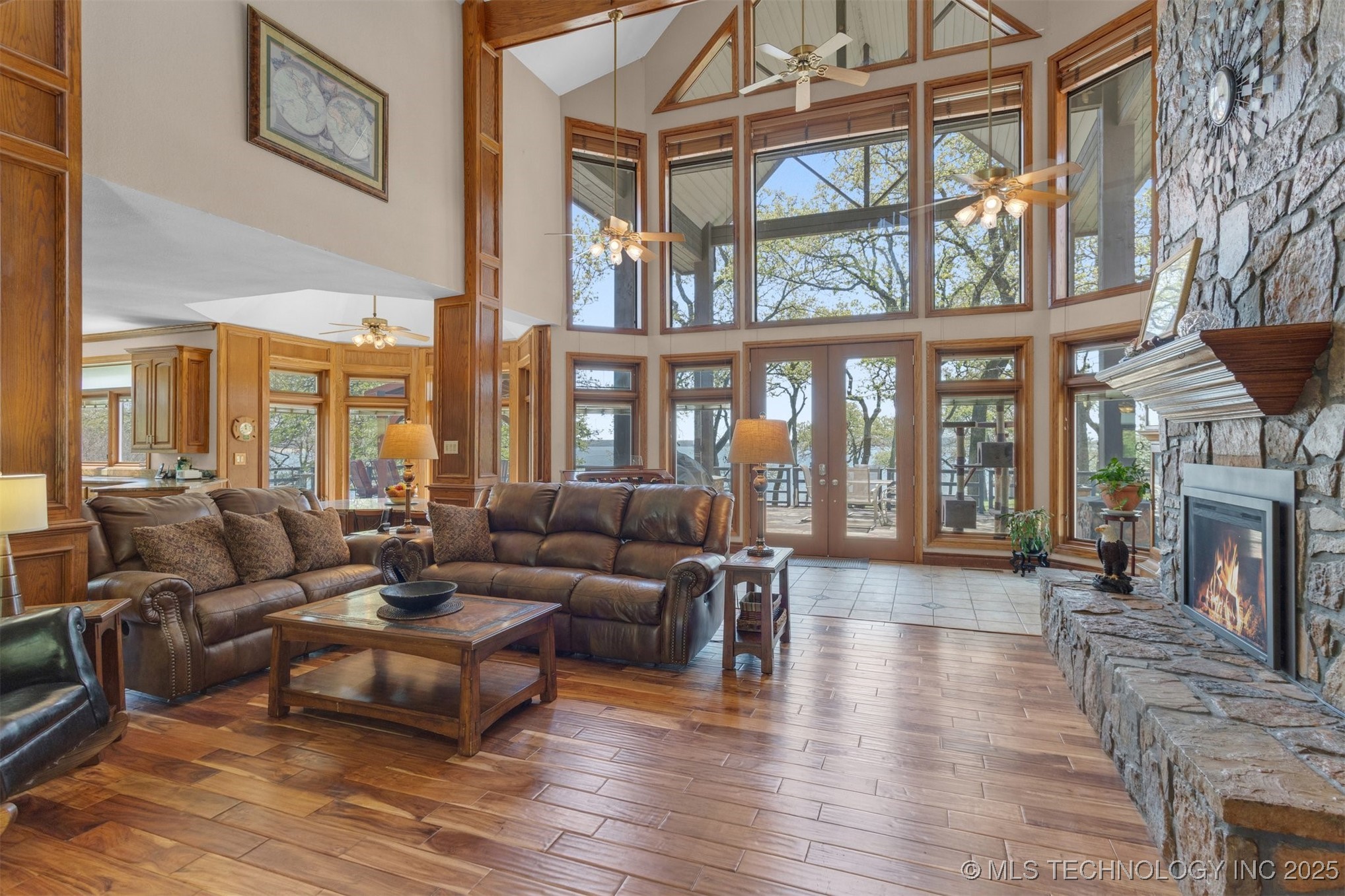 2667 Duguid Lane Property Photo 9