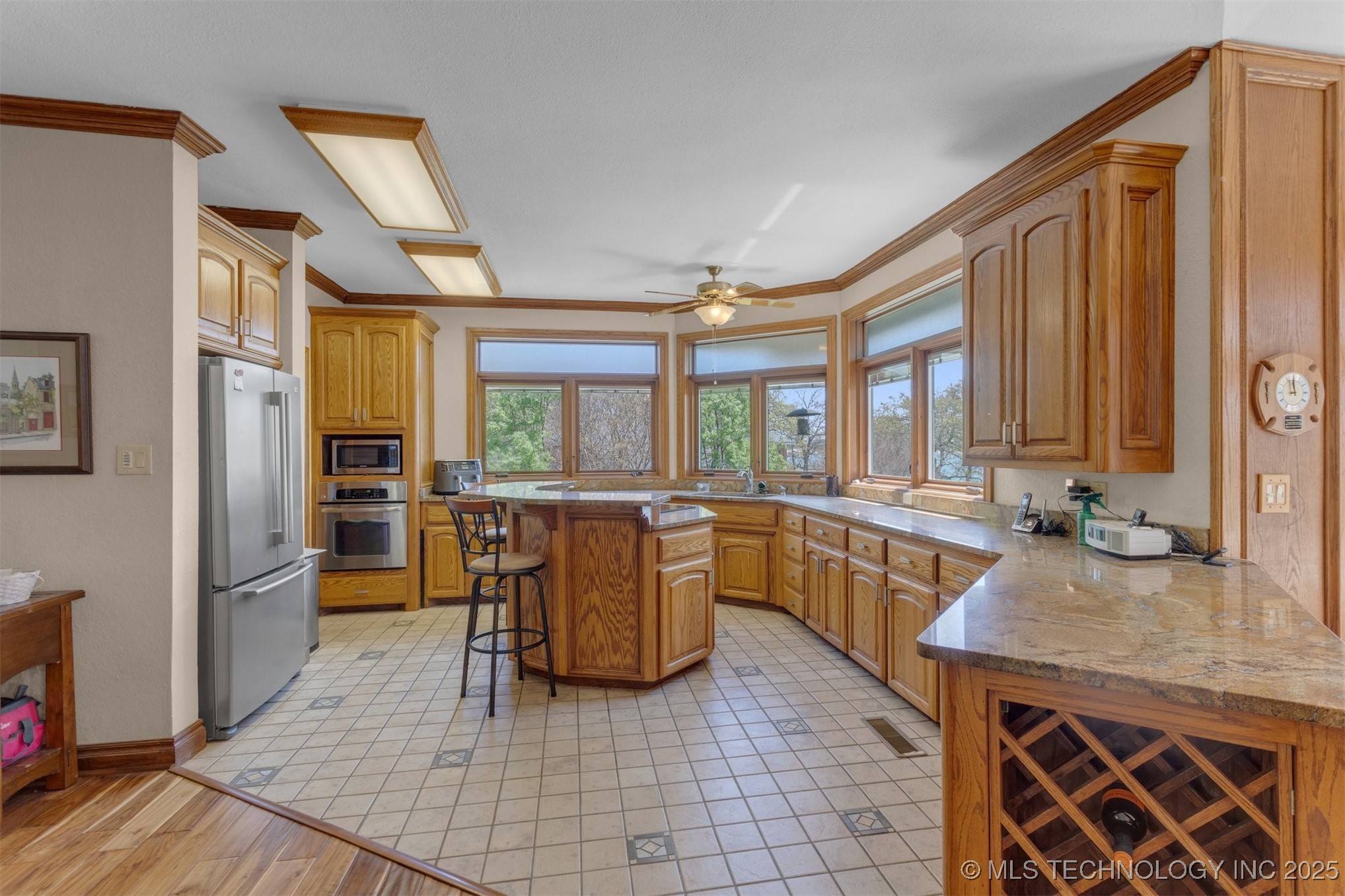 2667 Duguid Lane Property Photo 11