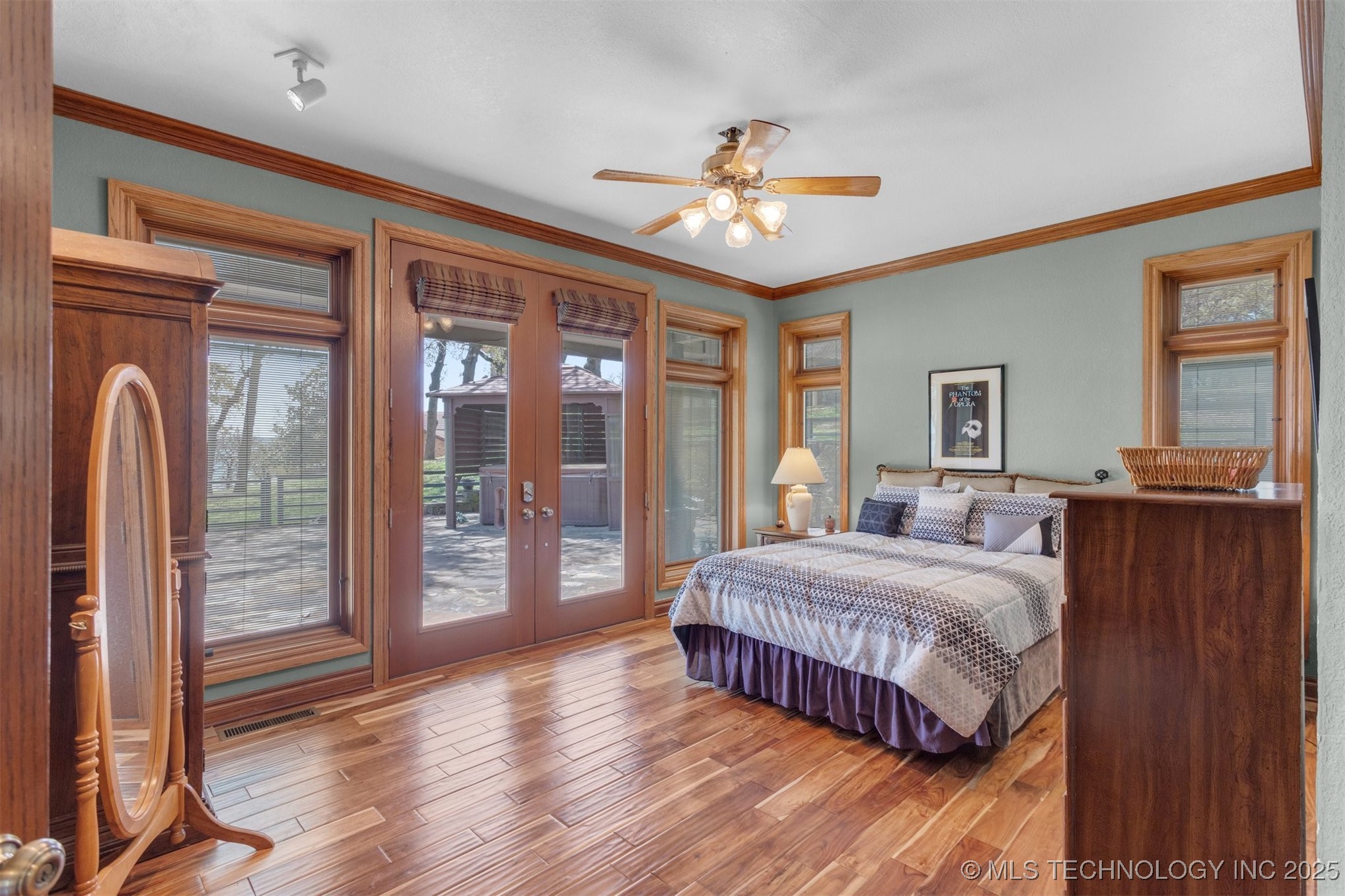 2667 Duguid Lane Property Photo 16