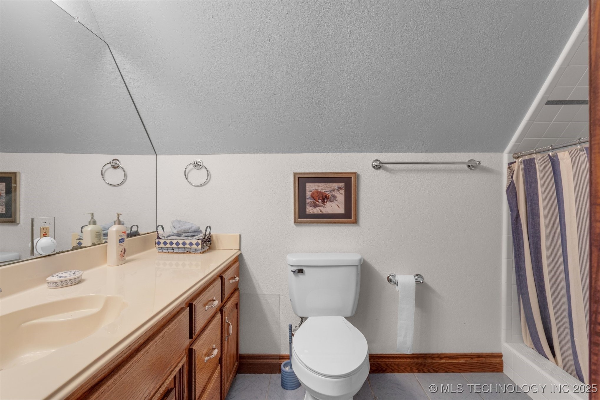 2667 Duguid Lane Property Photo 24