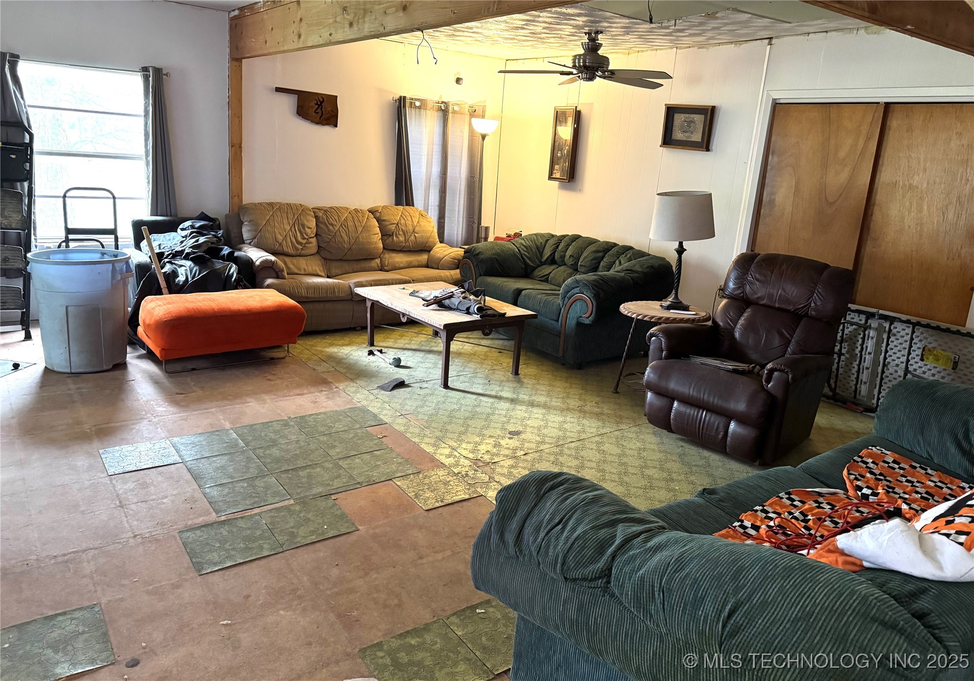 11847 Weaverville Lane Property Photo 5