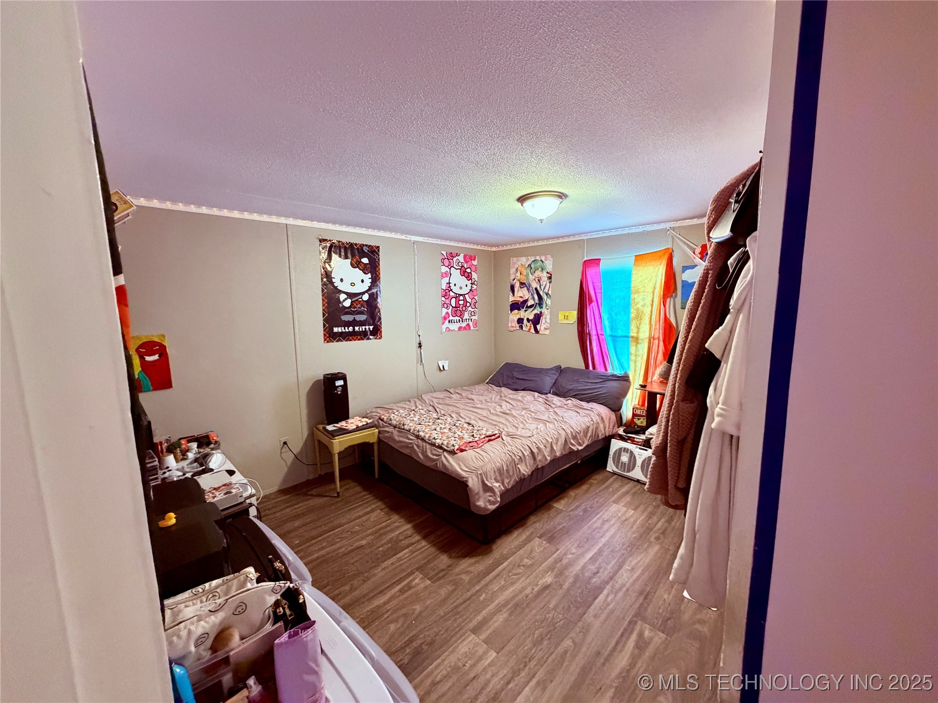 907 Harris Property Photo 6