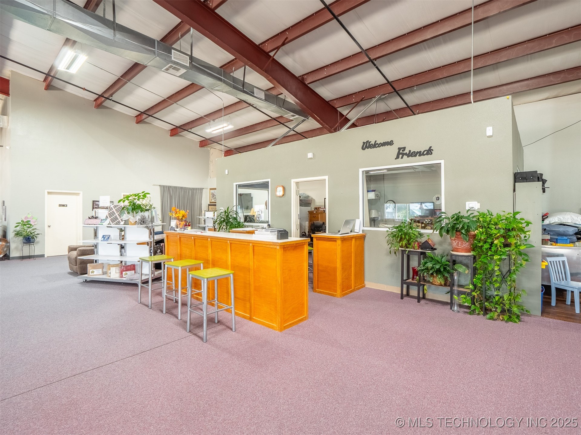 815 E Wyandotte Property Photo 13