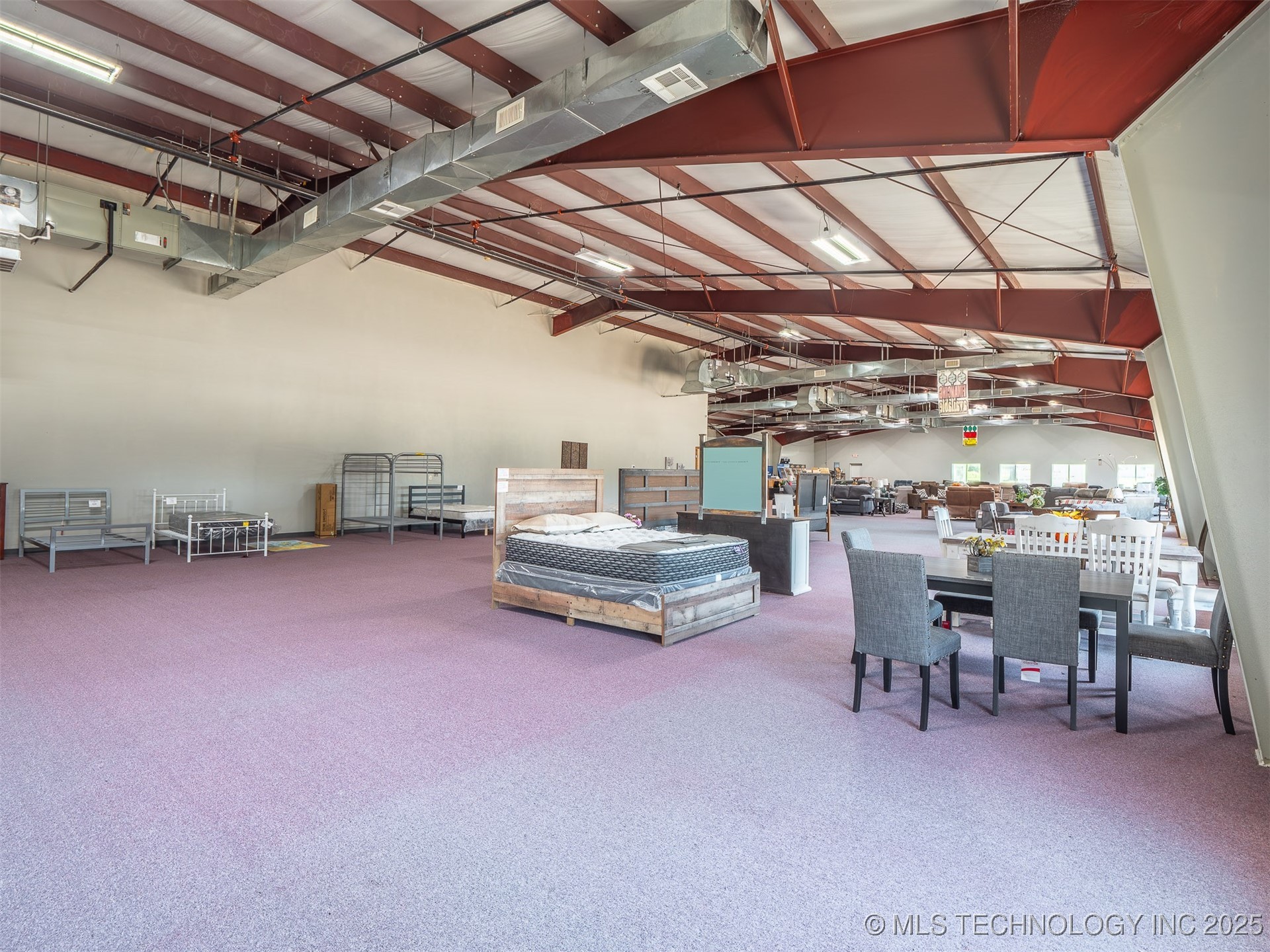 815 E Wyandotte Property Photo 19