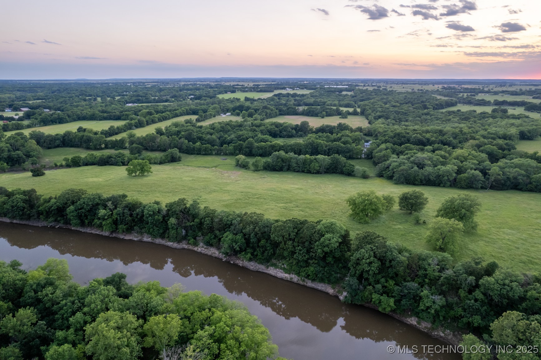 55 S 4420 Road Property Photo 1